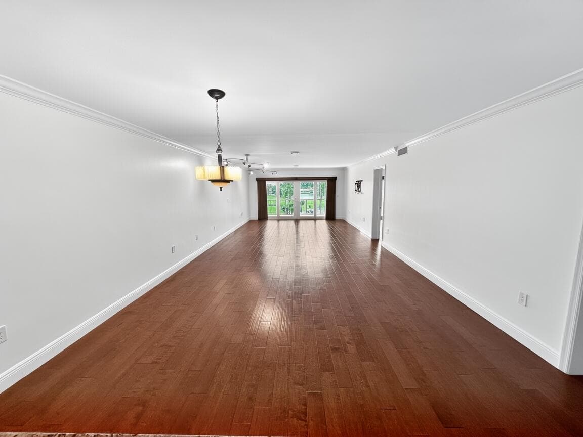 145 Atlantis Boulevard 302, Atlantis, FL 33462 — photo 5 of 19