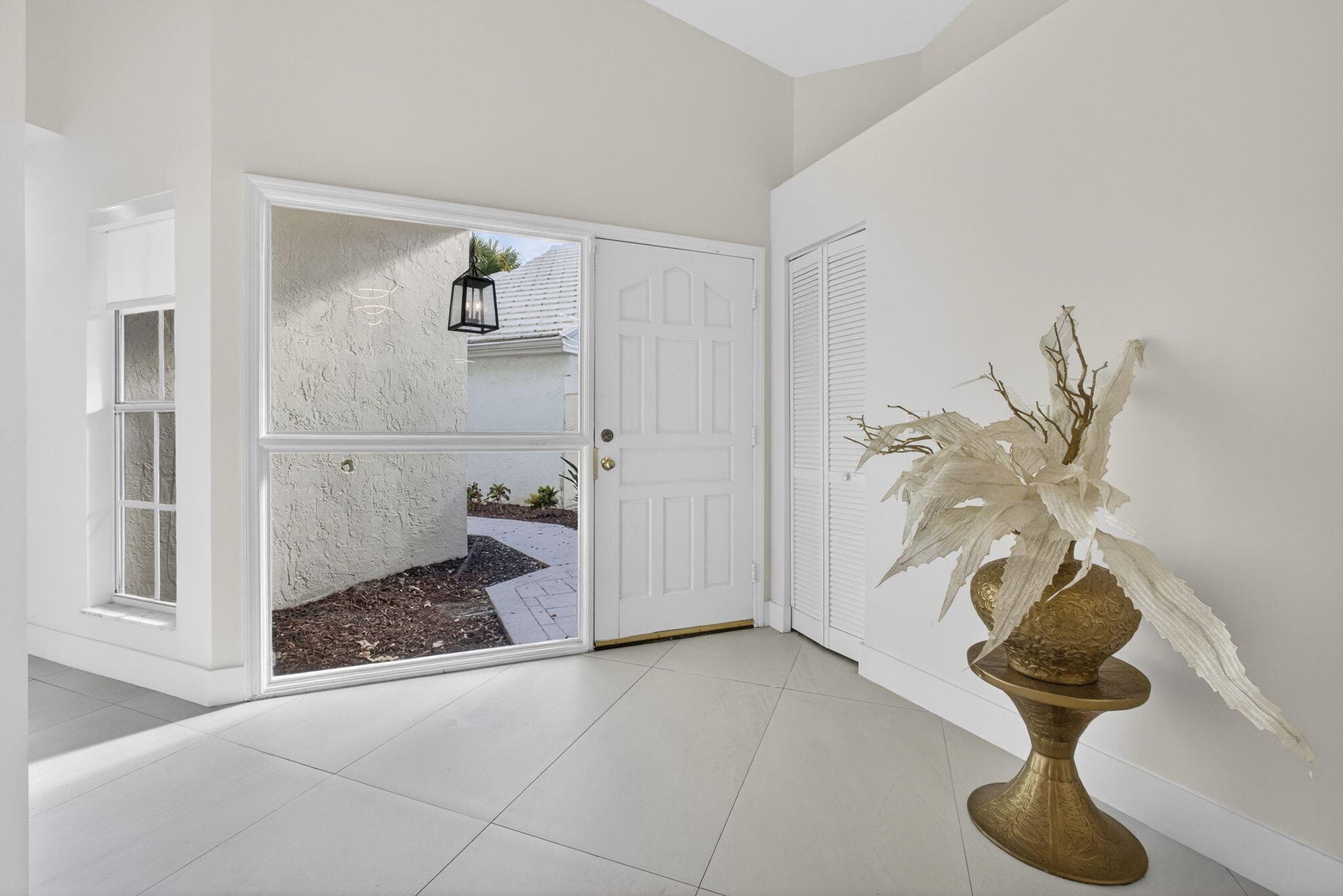 18 Selby Lane, Palm Beach Gardens, FL 33418 — photo 14 of 82