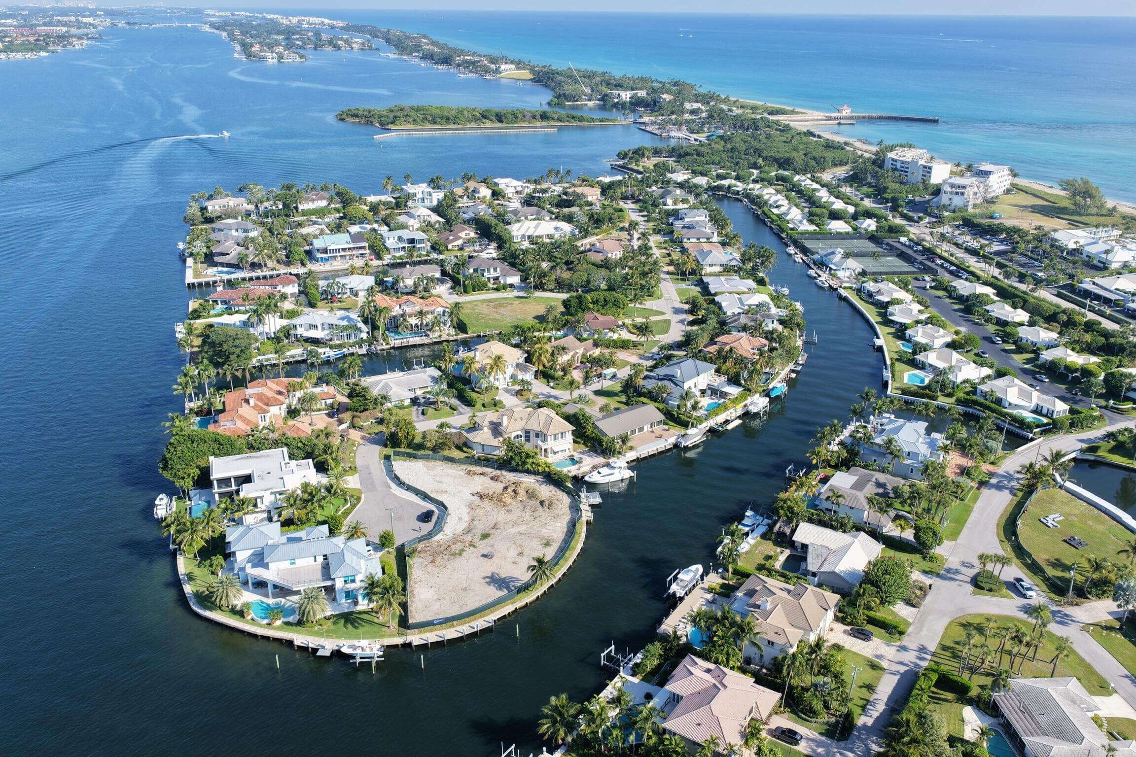 92 Island Drive S, Ocean Ridge, FL 33435 — photo 11 of 35