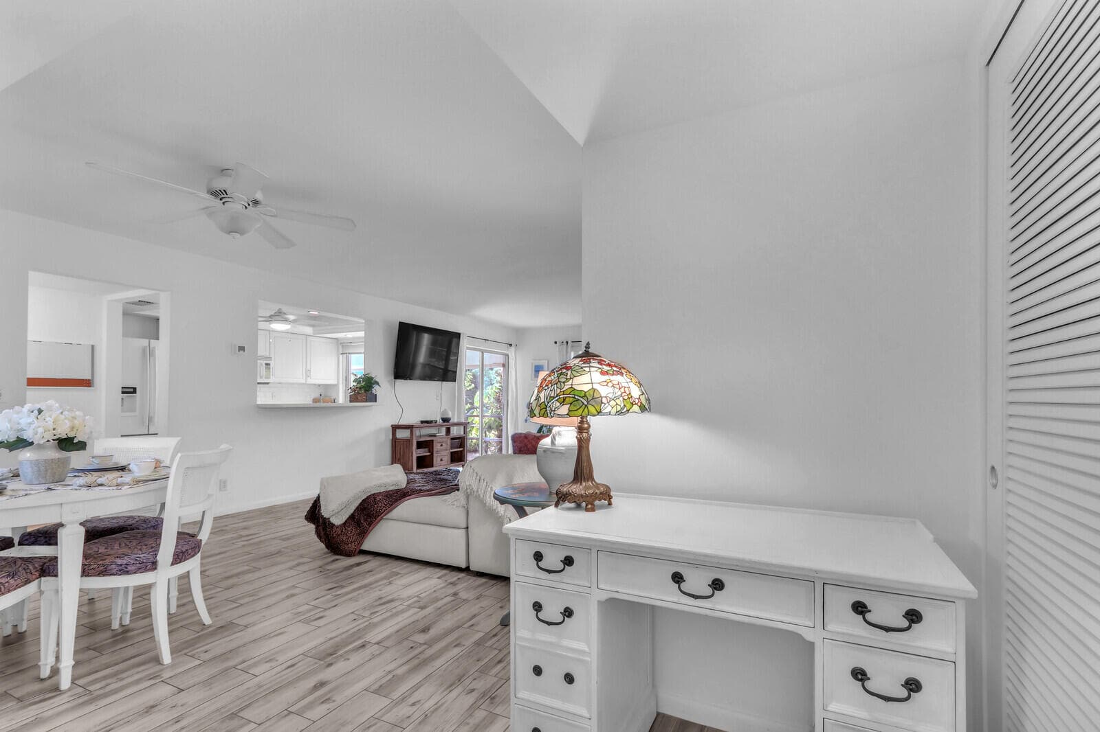 5540 Tamberlane Circle 118, Palm Beach Gardens, FL 33418 — photo 5 of 31