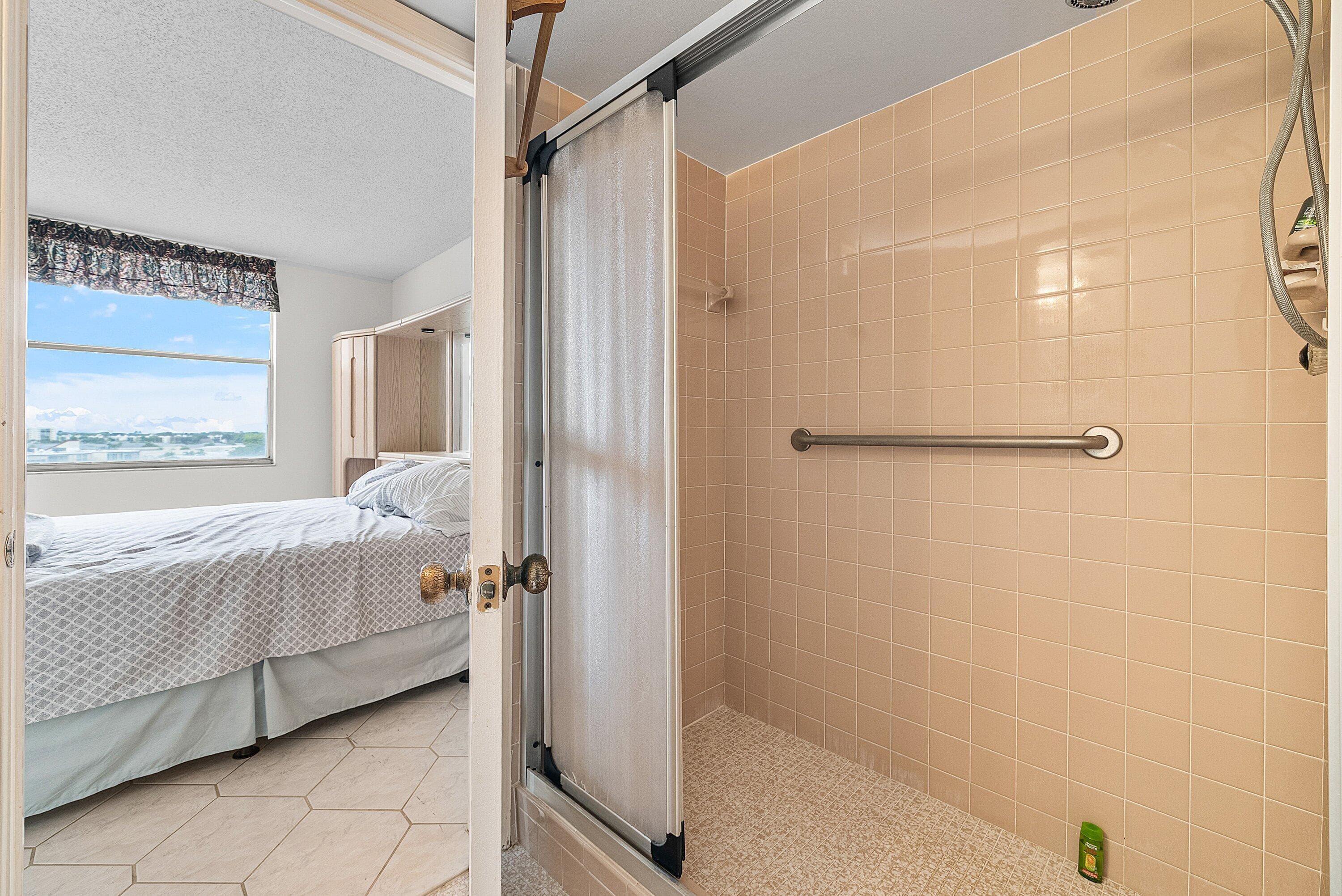 14623 Bonaire Boulevard 602, Delray Beach, FL 33446 — photo 15 of 29