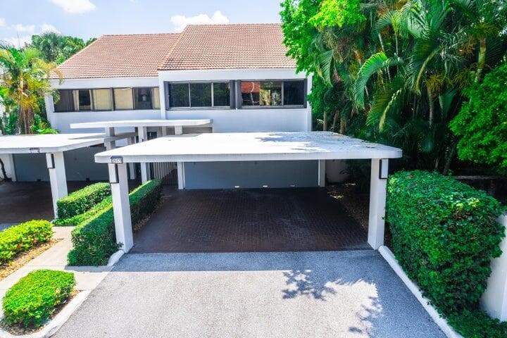 2517 Presidential Way B, West Palm Beach, FL 33401 — photo 44 of 45
