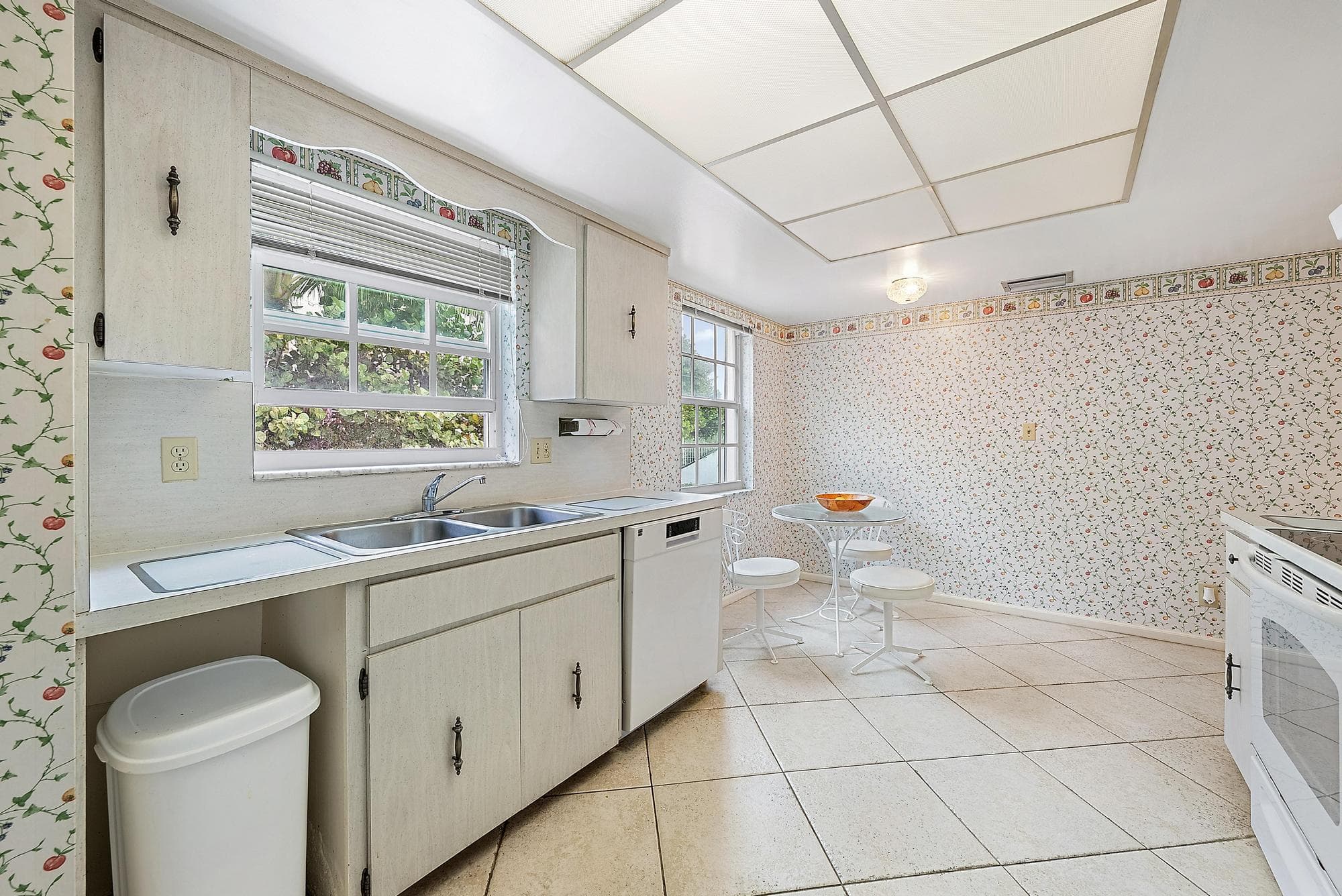 400 S Ocean Boulevard 103a, Manalapan, FL 33462 — photo 10 of 26