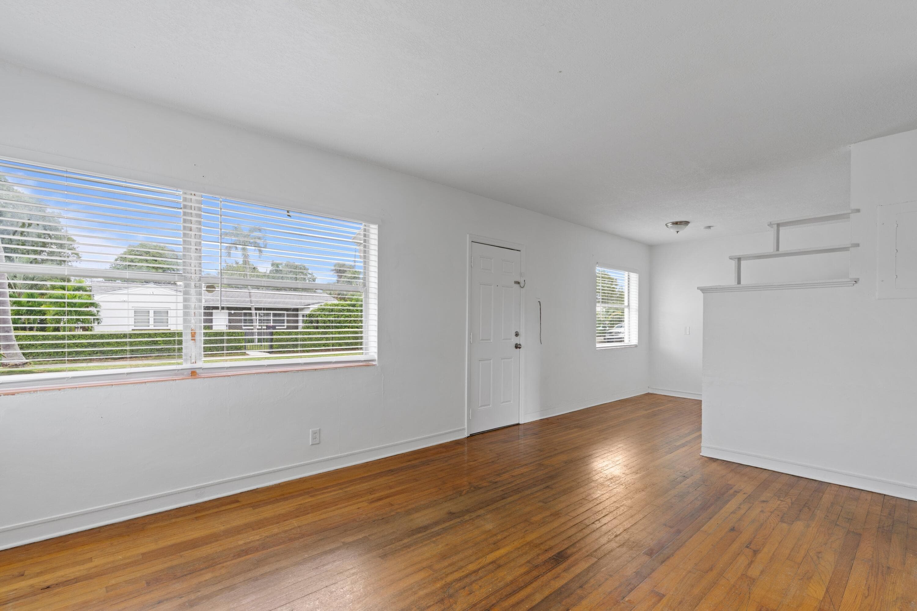 5208 Spruce Avenue B, West Palm Beach, FL 33407 — photo 6 of 13