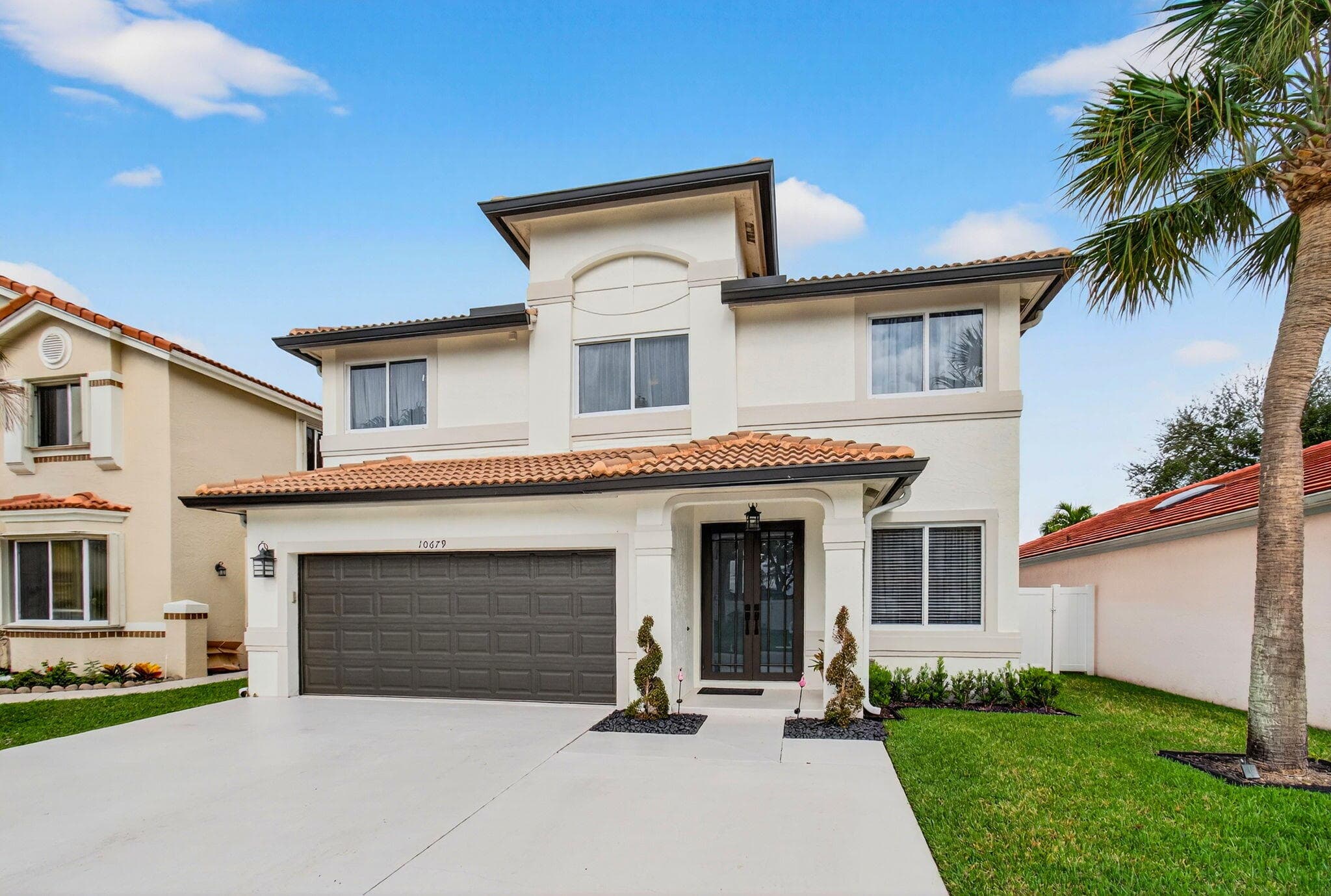 10679 Palm Spring Drive, Boca Raton, FL 33428 — photo 2 of 57