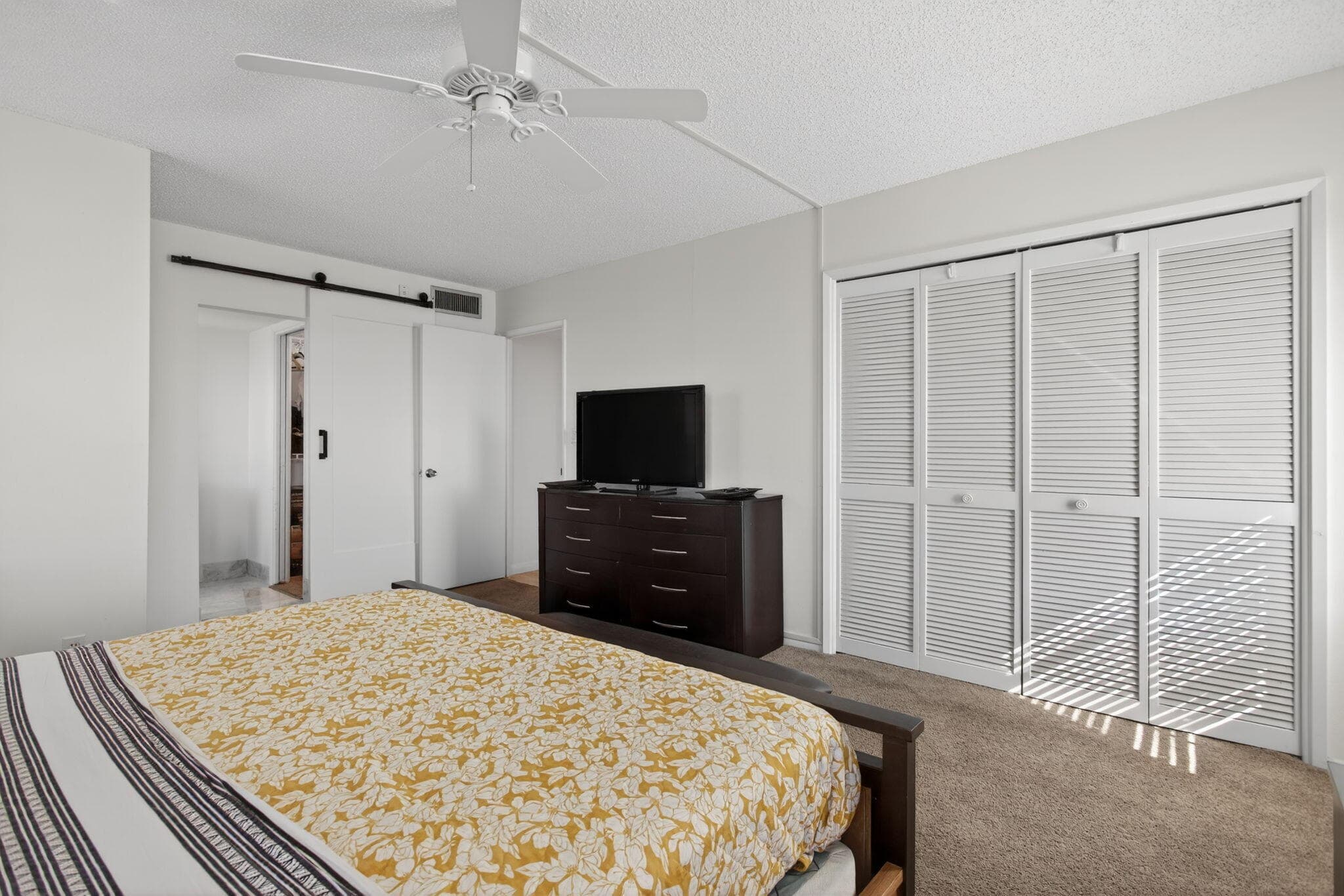 3960 Oaks Clubhouse Drive 512, Pompano Beach, FL 33069 — photo 24 of 53