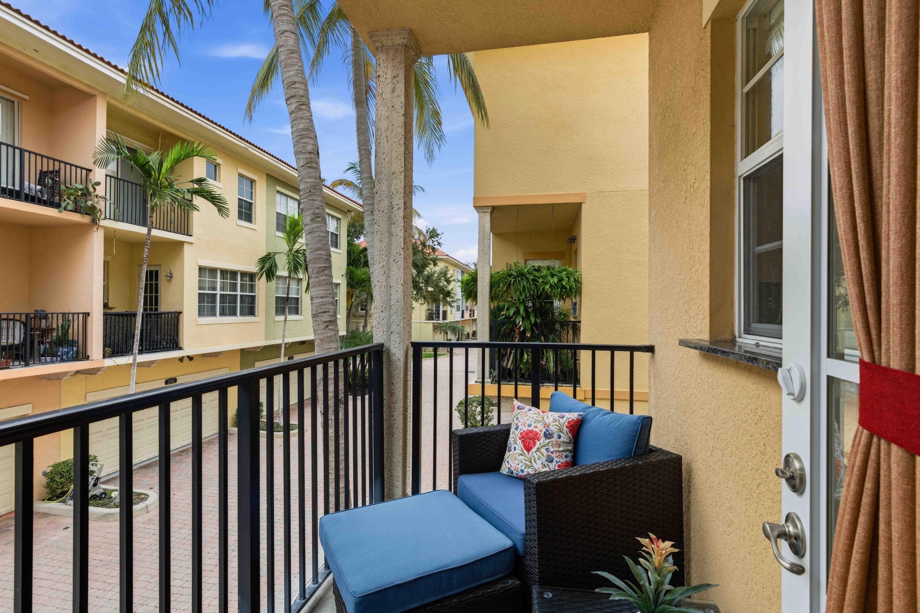 11850 Valencia Gardens Avenue, Palm Beach Gardens, FL 33410 — photo 35 of 37