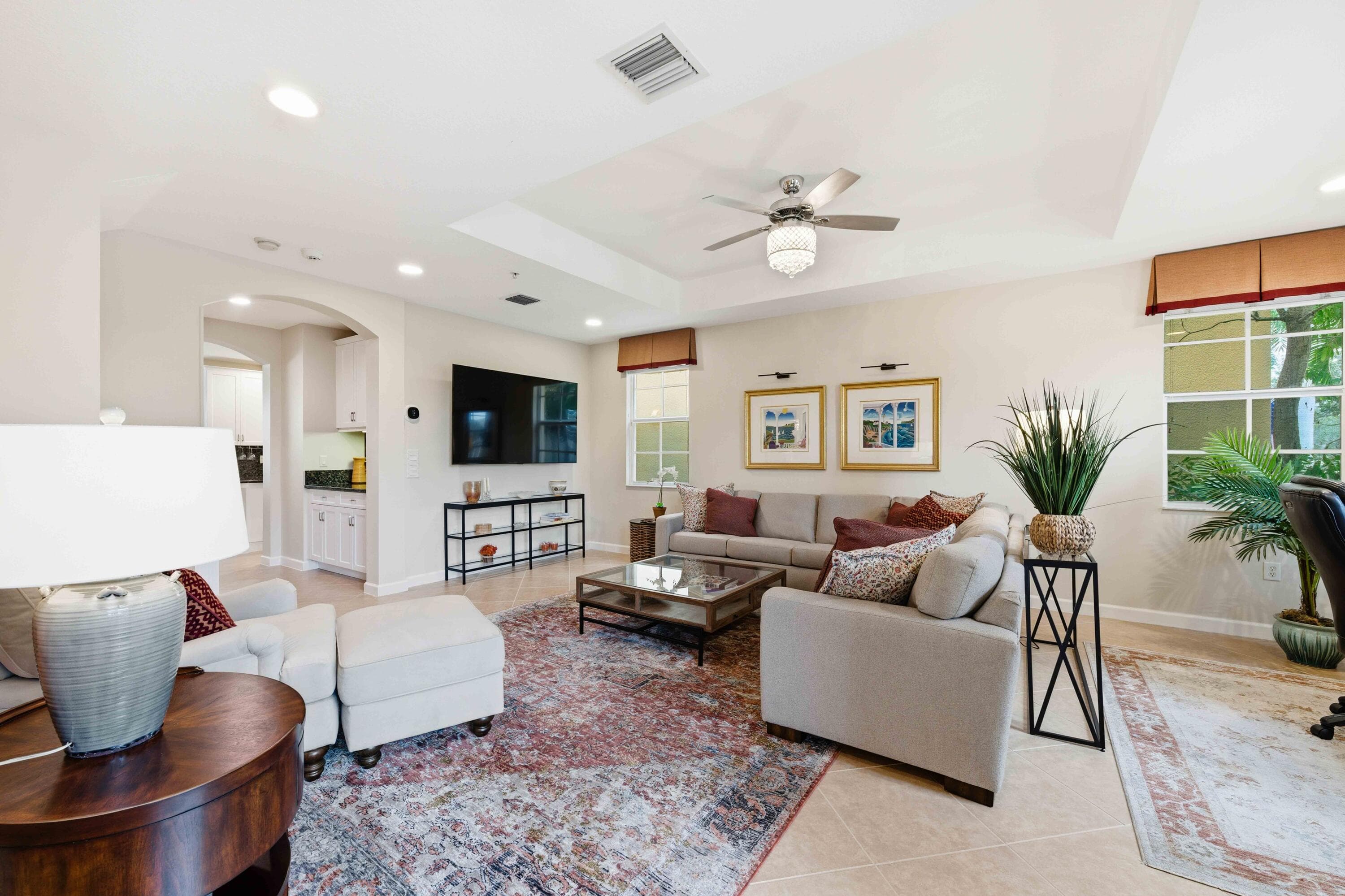 11850 Valencia Gardens Avenue, Palm Beach Gardens, FL 33410 — photo 4 of 37