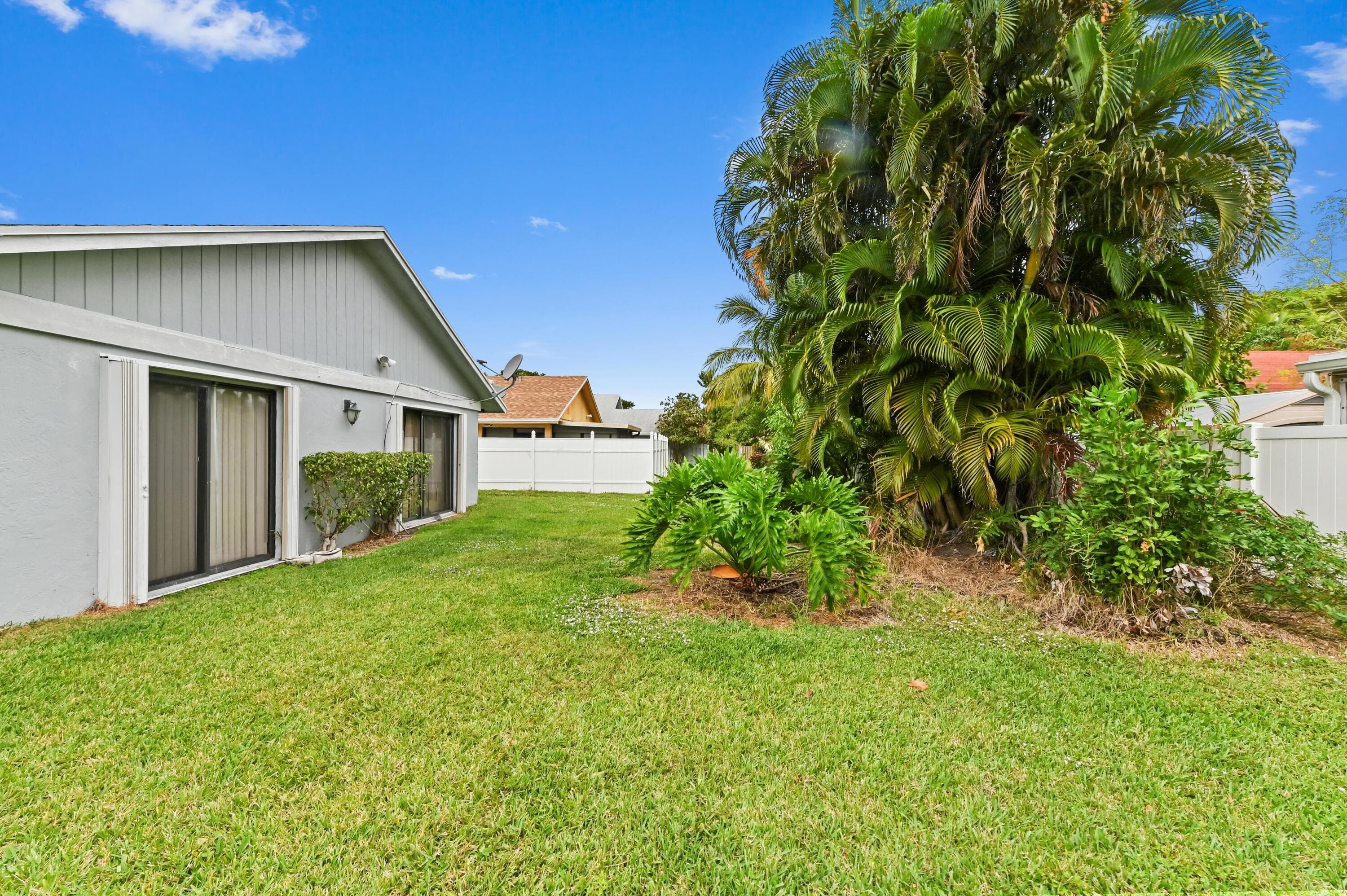 1390 Summit Run Circle, West Palm Beach, FL 33415 — photo 23 of 25