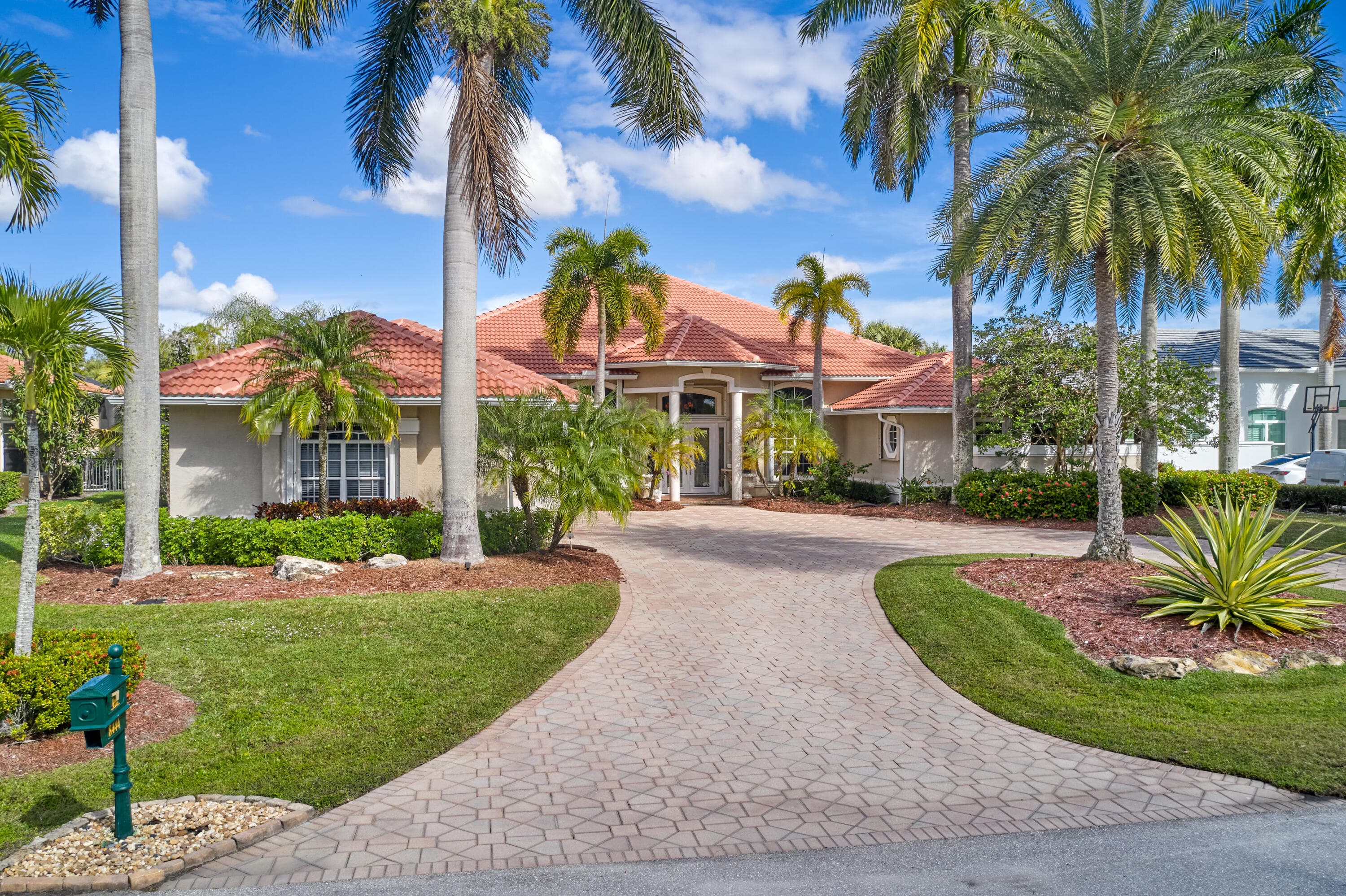 8444 Ironhorse Court, West Palm Beach, FL 33412 — photo 5 of 35