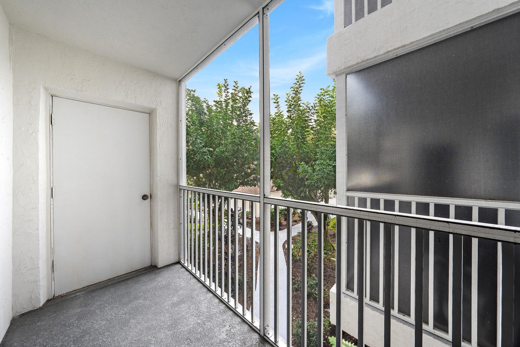 1516 S Lakeside Drive 207, Lake Worth Beach, FL 33460 — photo 12 of 25