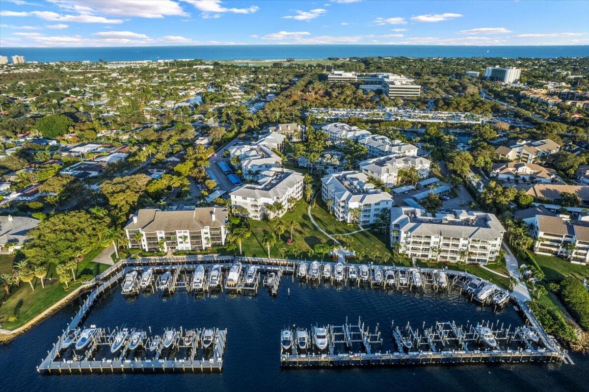 144 Bay Colony Drive N Penthouse, Juno Beach, FL 33408 — photo 2 of 50