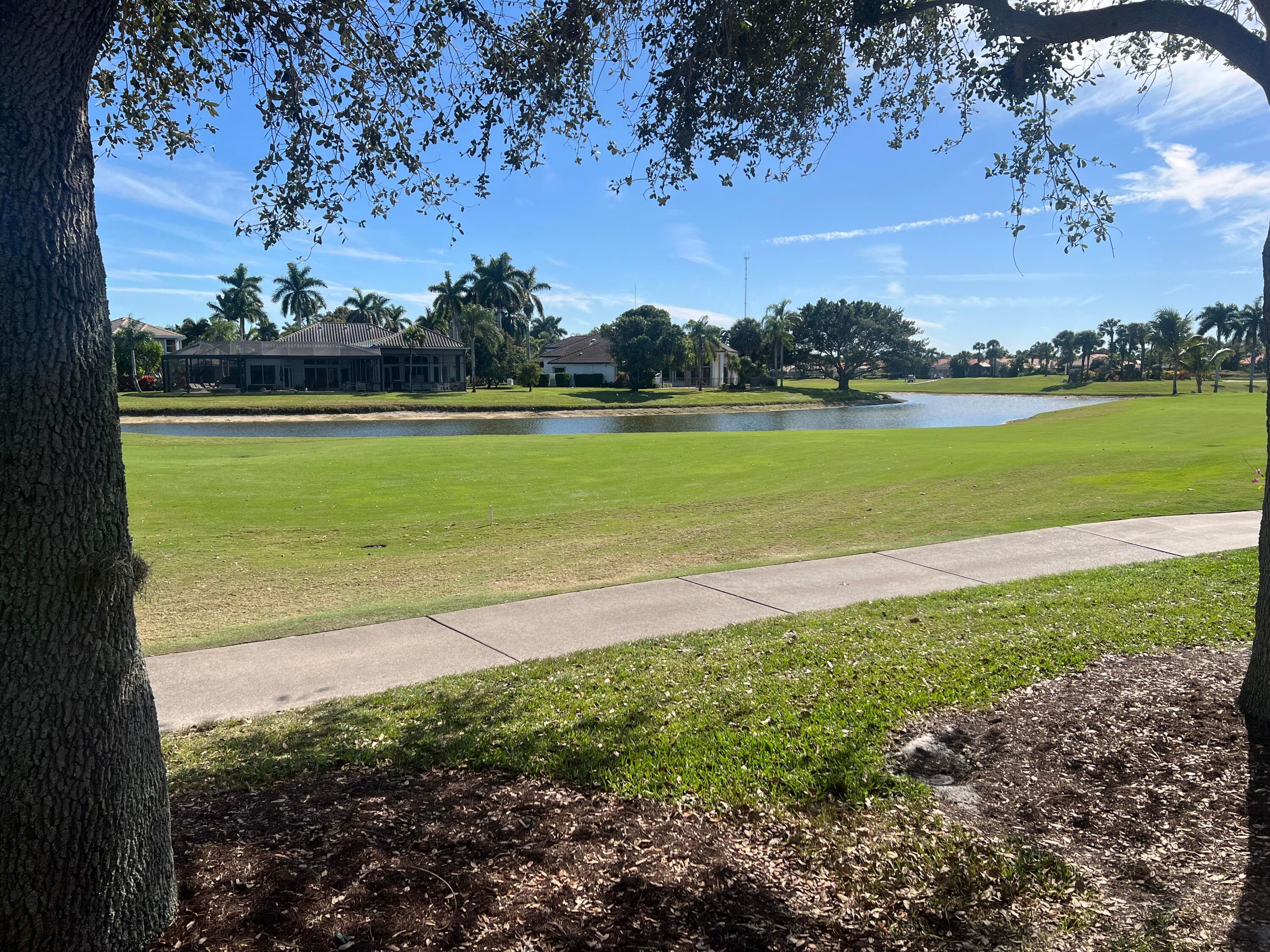 4194 Imperial Isle Drive, Lake Worth, FL 33449 — photo 9 of 54