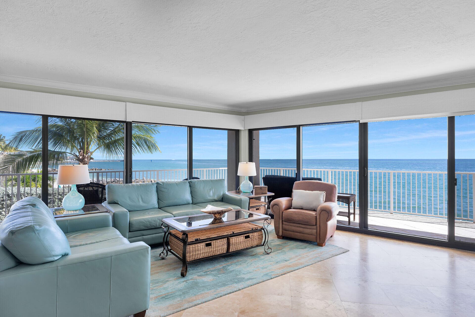 1133 W Ocean Drive 17, Key Colony Beach, FL 33050 — photo