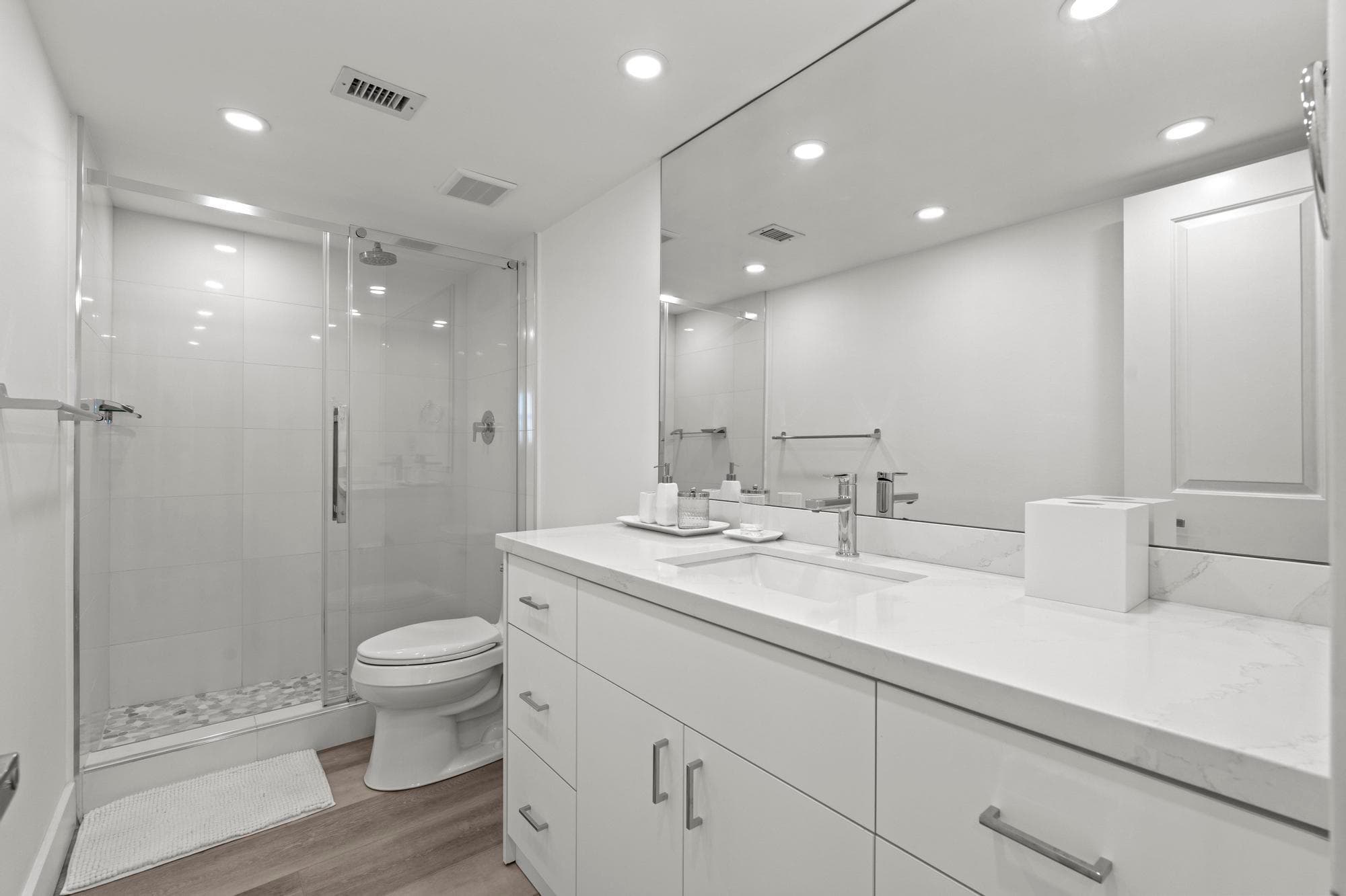 5440 N Ocean Drive 306, Singer Island, FL 33404 — photo 23 of 44