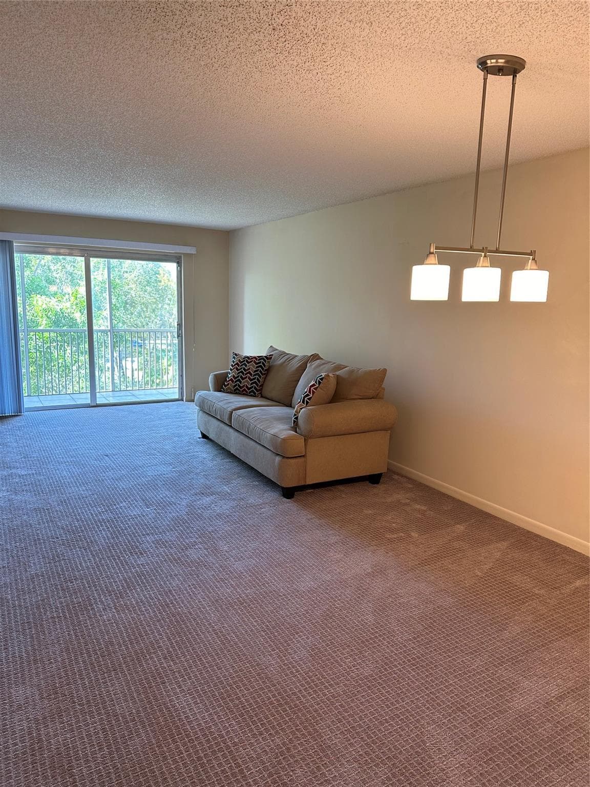 1100 NW 87th Avenue 405, Coral Springs, FL 33071 — photo 8 of 31