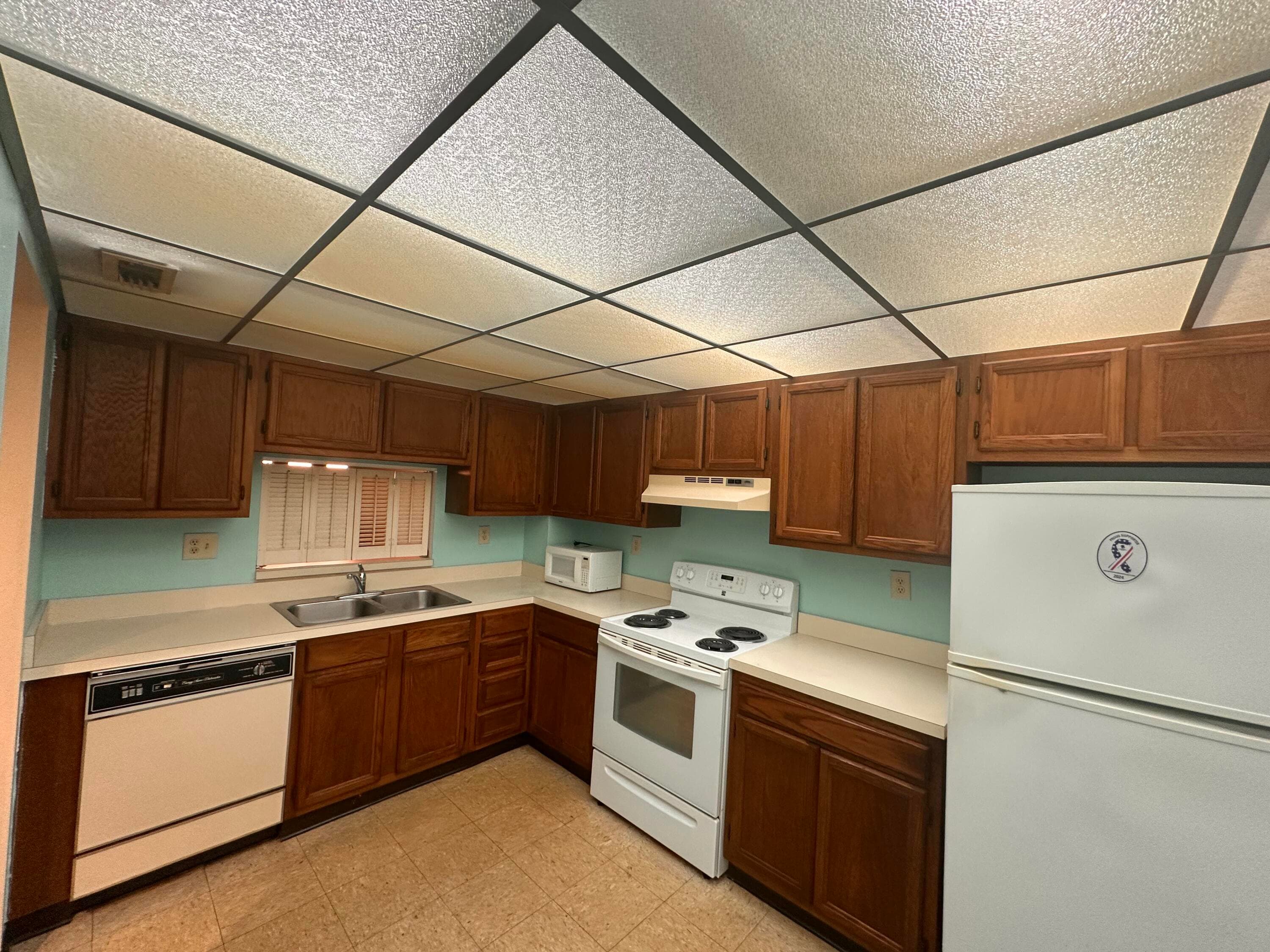 1100 NW 87th Avenue 405, Coral Springs, FL 33071 — photo 13 of 31