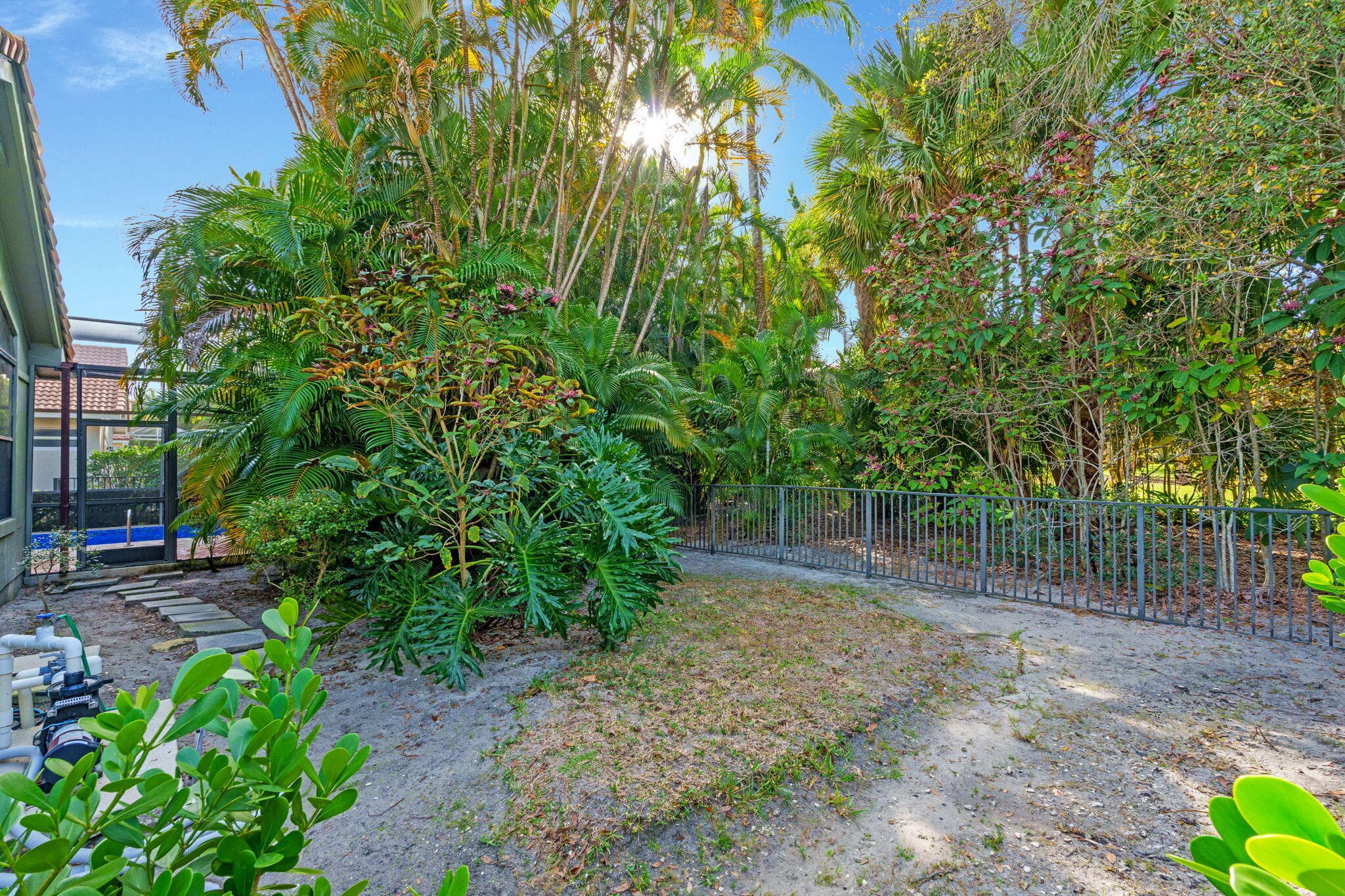 9055 Cypress Hollow Drive, Palm Beach Gardens, FL 33418 — photo 36 of 55