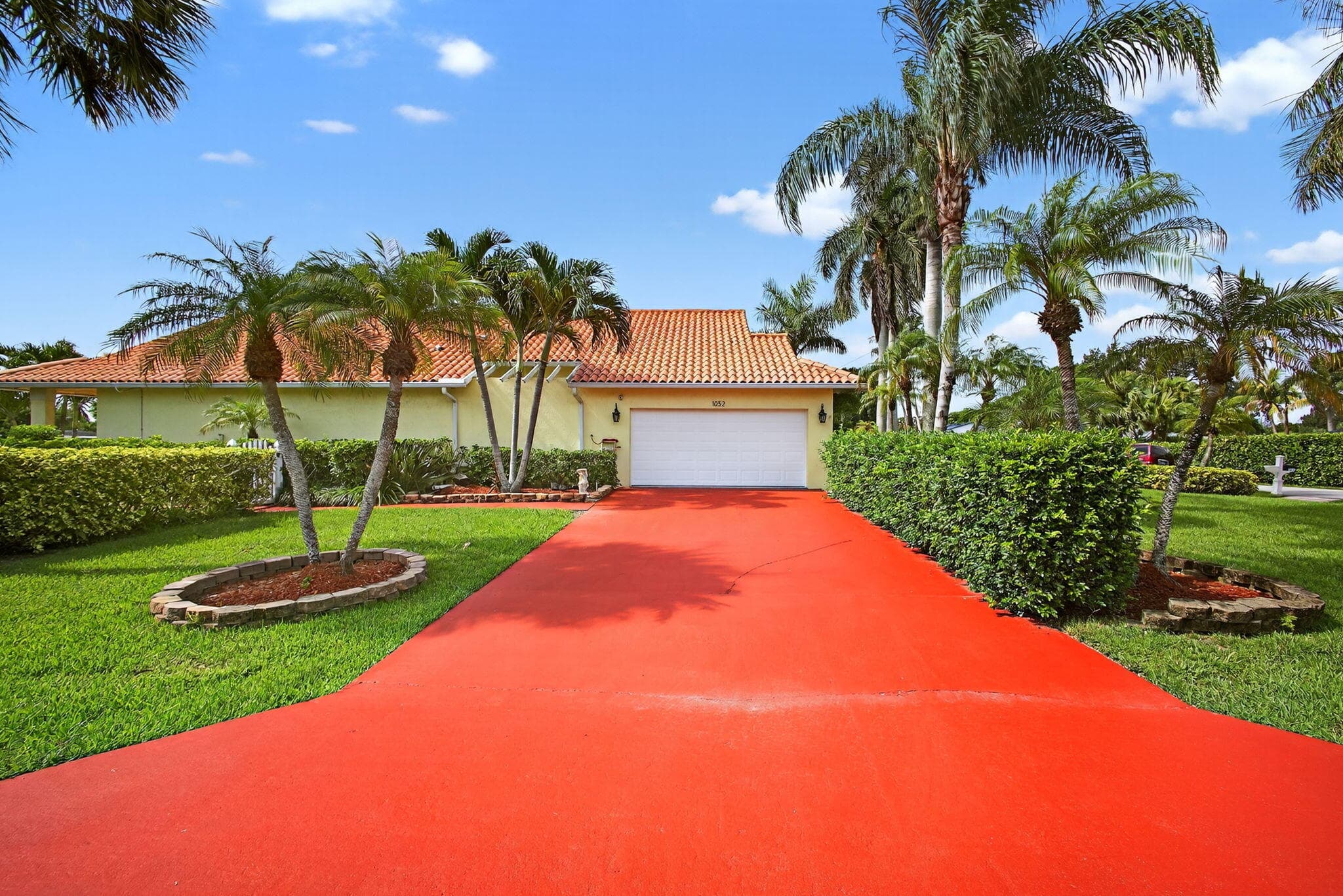 1052 W Shore Drive, West Palm Beach, FL 33406 — photo 5 of 65