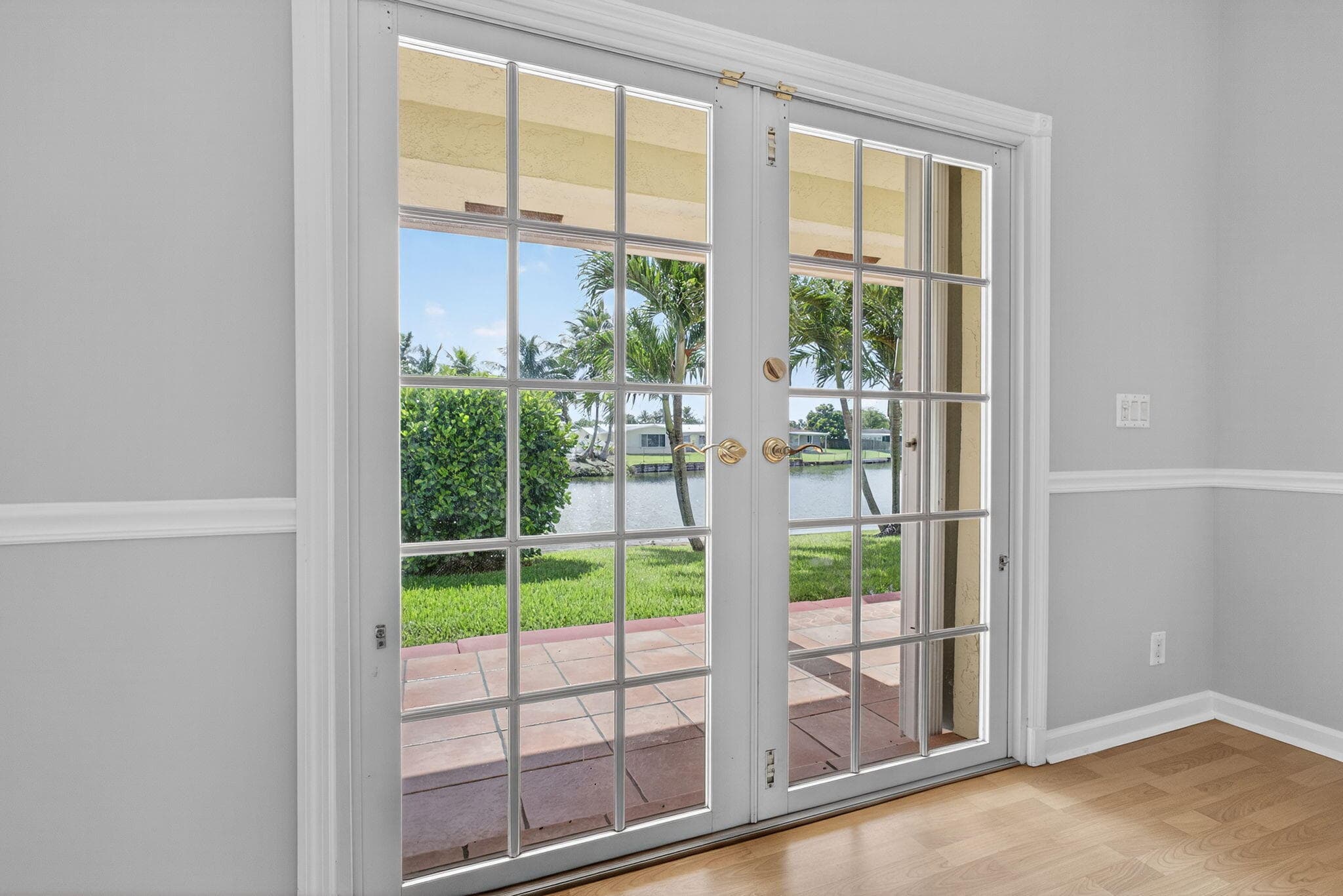 1052 W Shore Drive, West Palm Beach, FL 33406 — photo 26 of 65