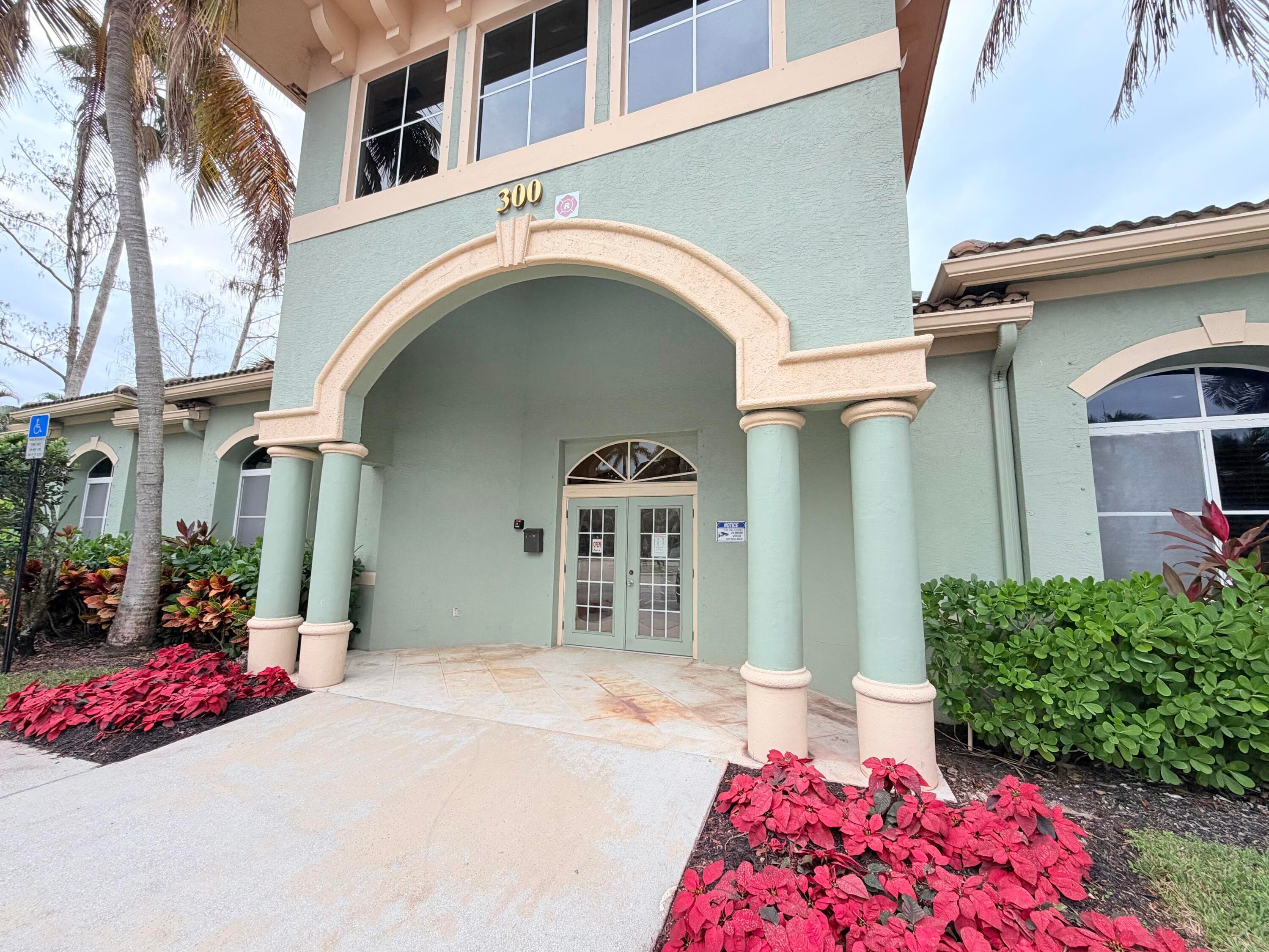 330 Crestwood Circle N 202, Royal Palm Beach, FL 33411 — photo 1 of 31
