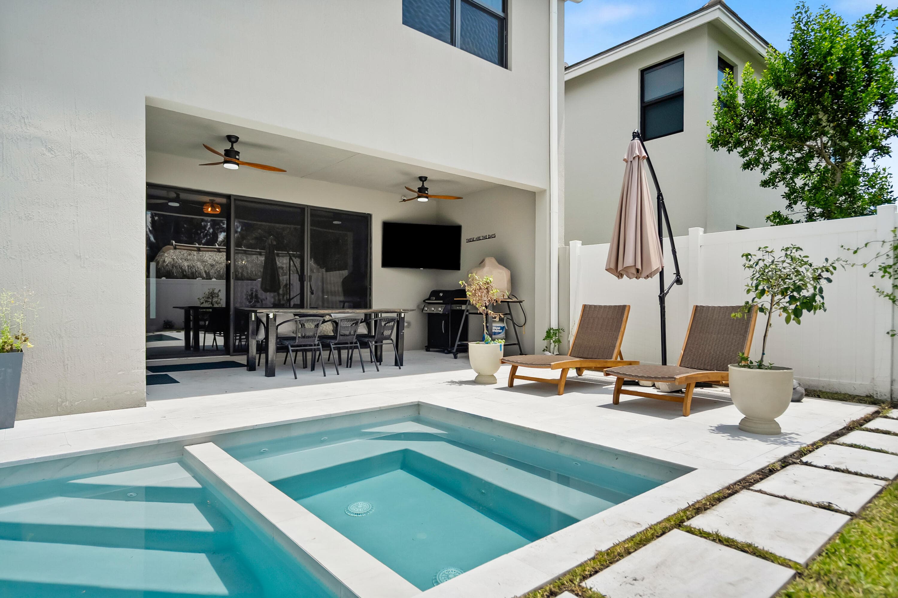 7102 Rockwood Road, Jupiter, FL 33458 — photo 8 of 41