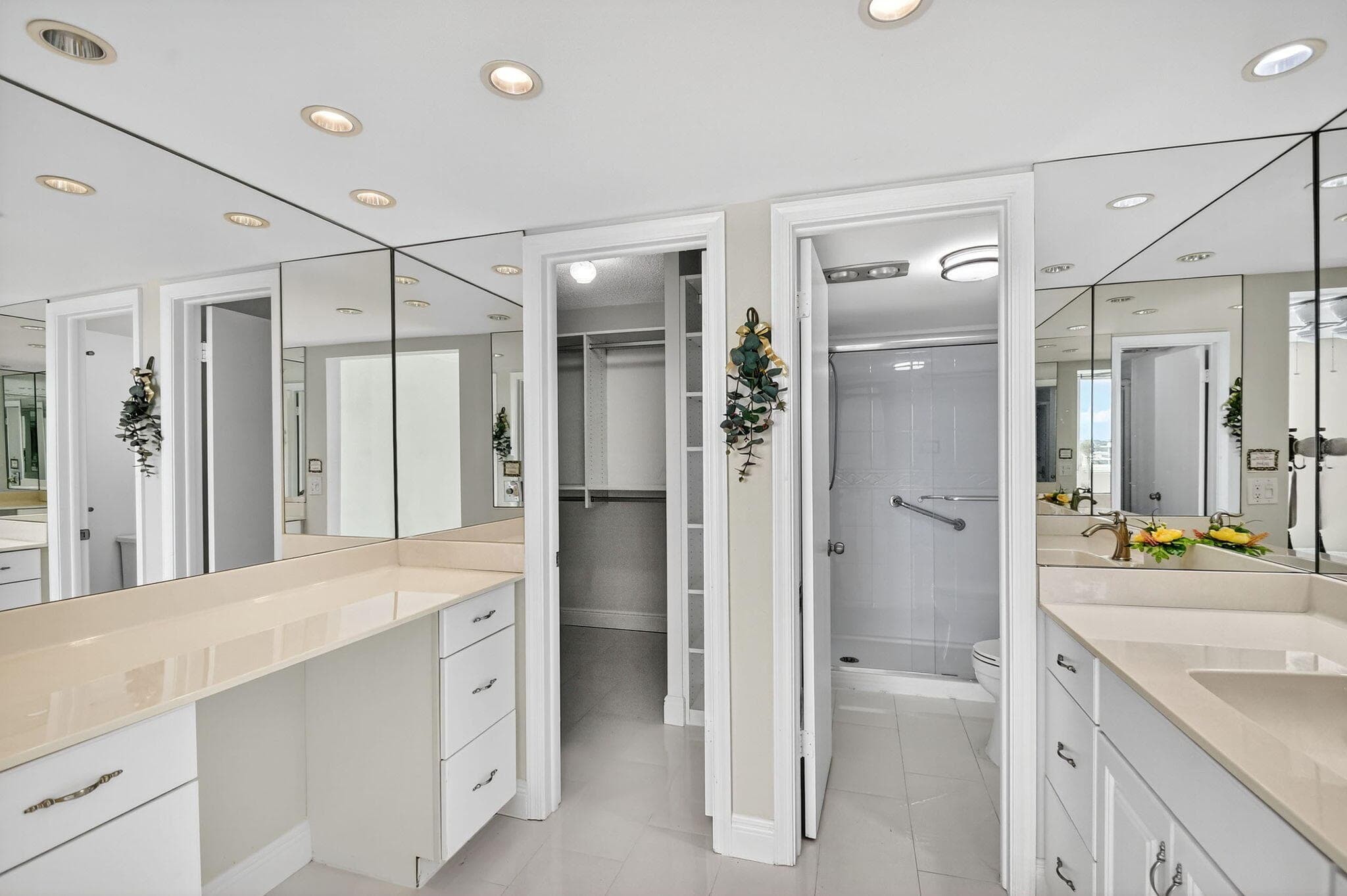 301 Lake Shore Drive 711, Lake Park, FL 33403 — photo 35 of 59
