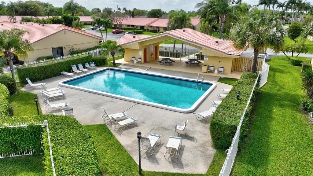 6846 Bridlewood Court, Boca Raton, FL 33433 — photo 23 of 26