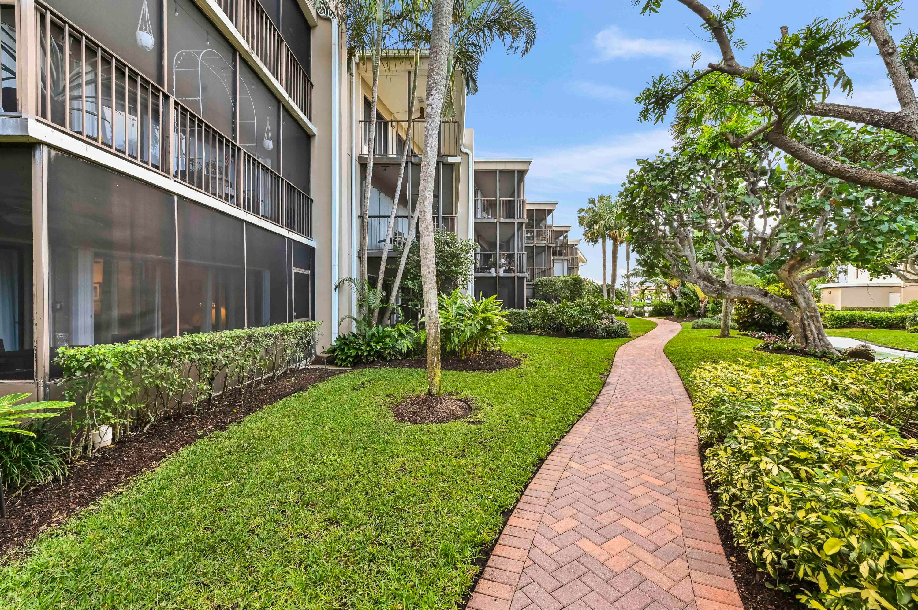 3605 S Ocean Boulevard 123, South Palm Beach, FL 33480 — photo 21 of 32