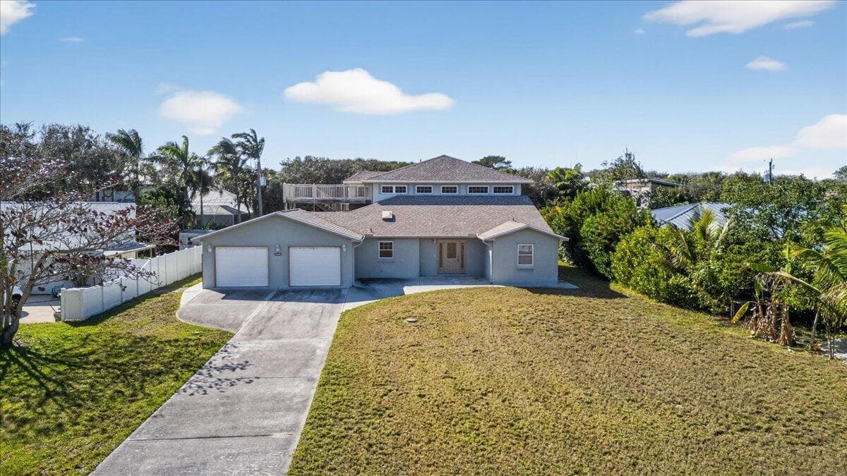 2309 Atlantic Beach Boulevard, Fort Pierce, FL 34949 — photo 41 of 44