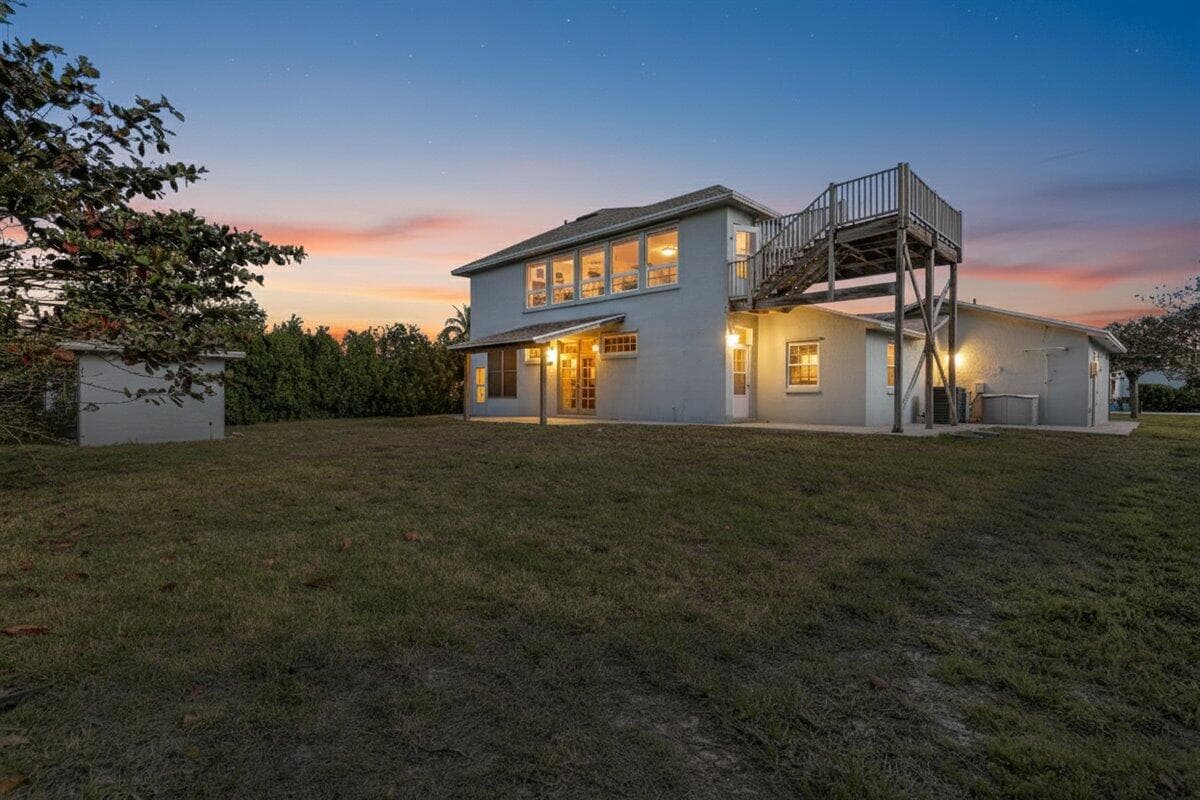 2309 Atlantic Beach Boulevard, Fort Pierce, FL 34949 — photo 2 of 44