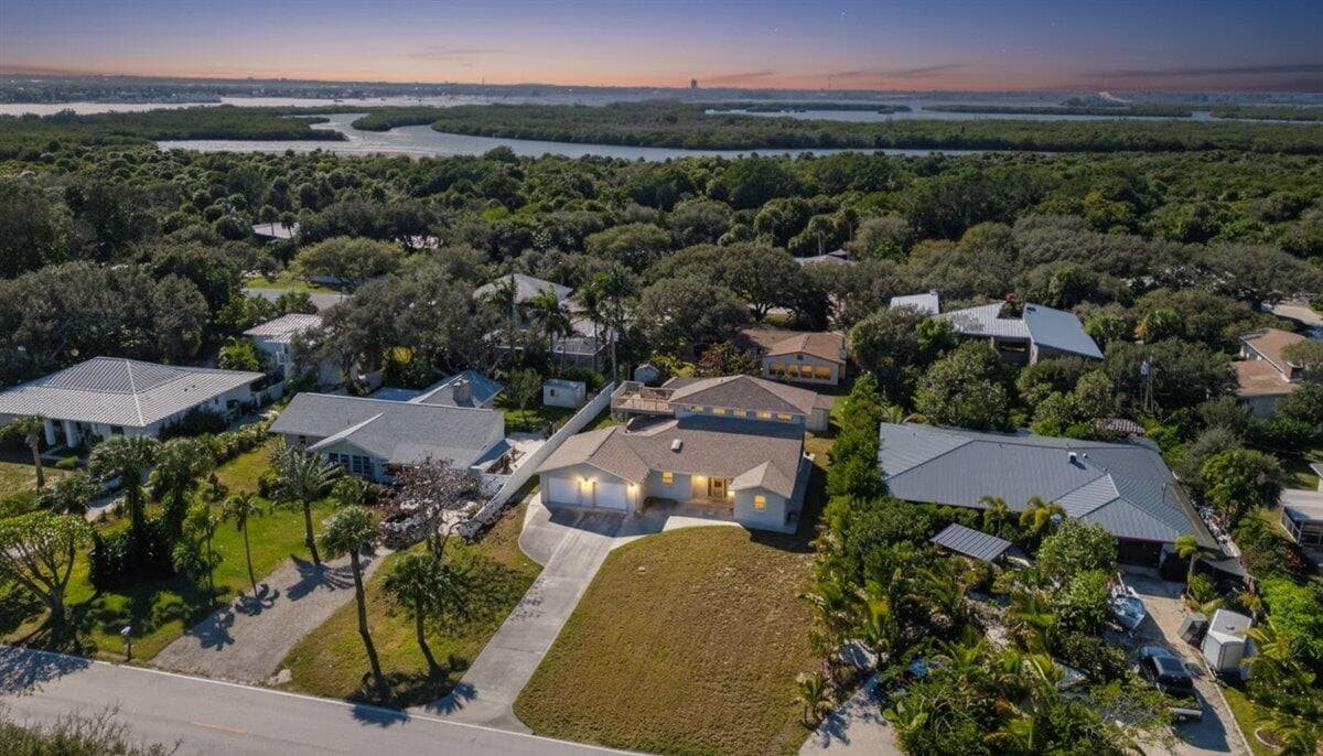 2309 Atlantic Beach Boulevard, Fort Pierce, FL 34949 — photo 4 of 44