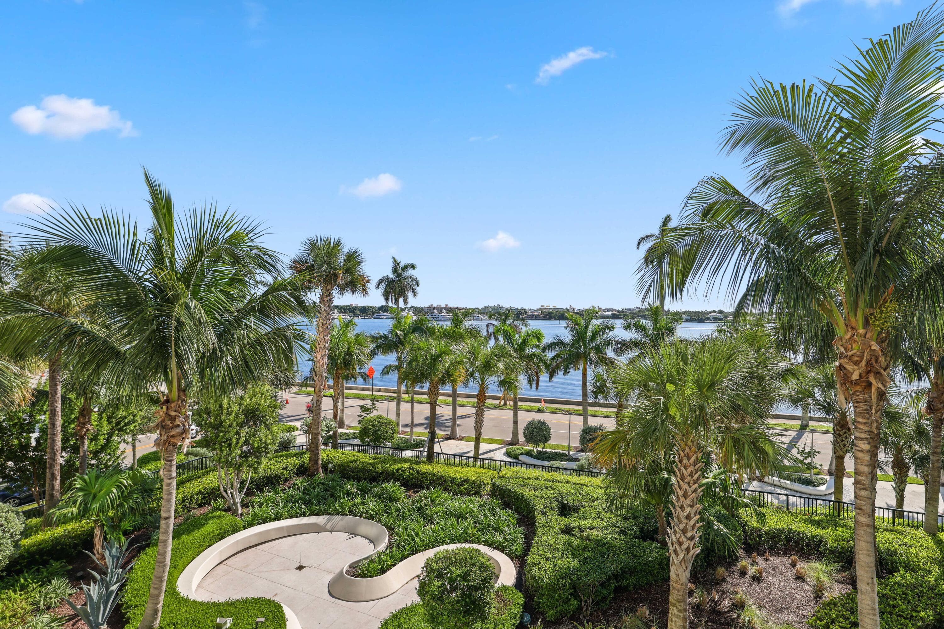 200 Arkona Court 1002, West Palm Beach, FL 33401 — photo 40 of 58