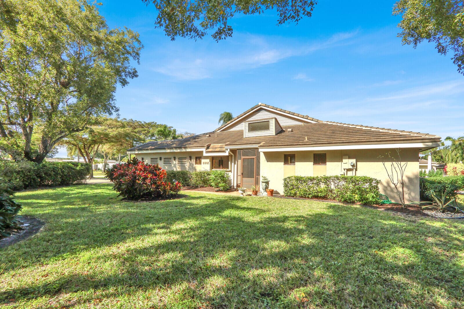 6965 Parisian Way, Lake Worth, FL 33467 — photo 3 of 40