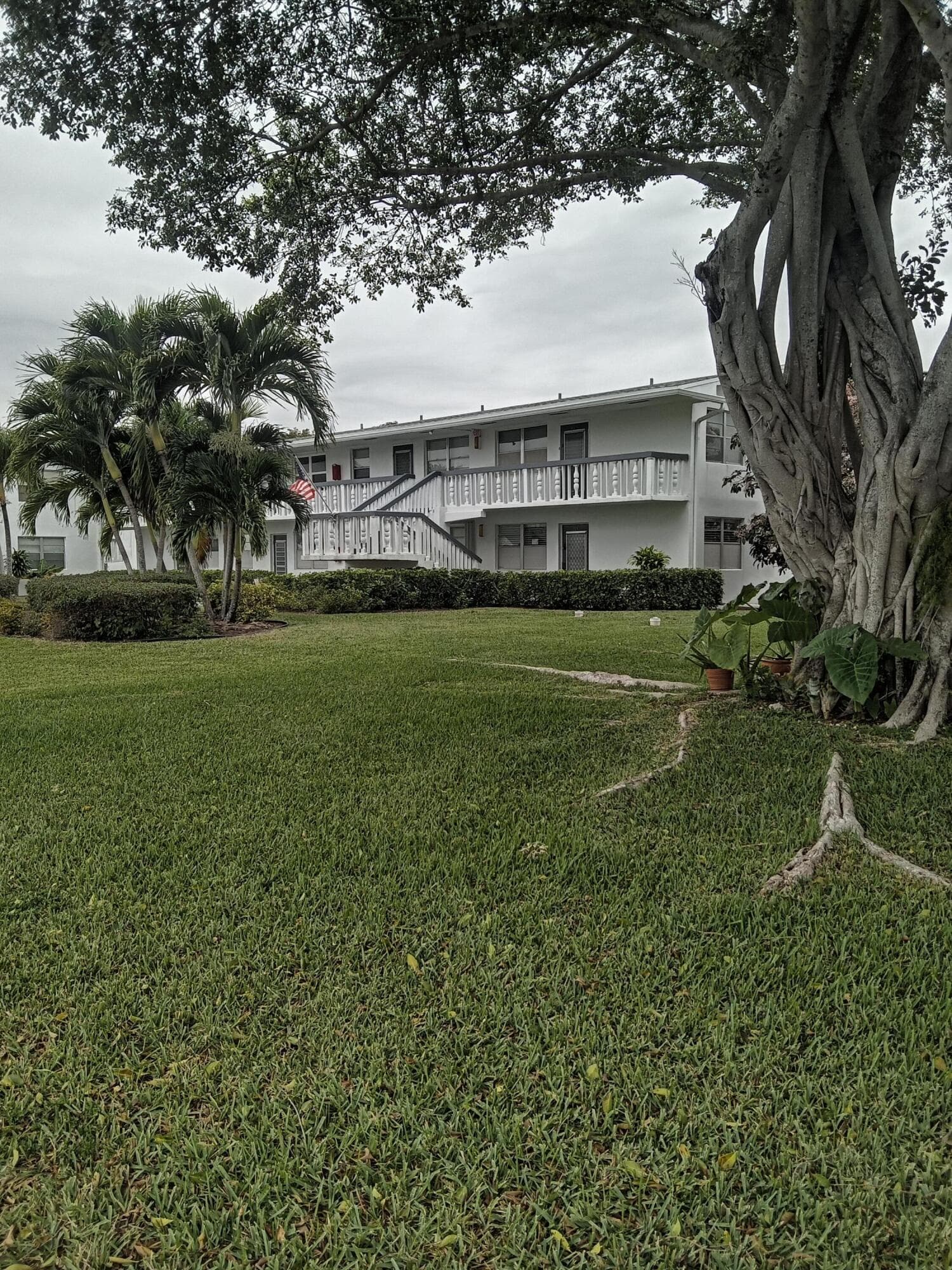 302 Markham N 302, Deerfield Beach, FL 33442 — photo 1 of 4