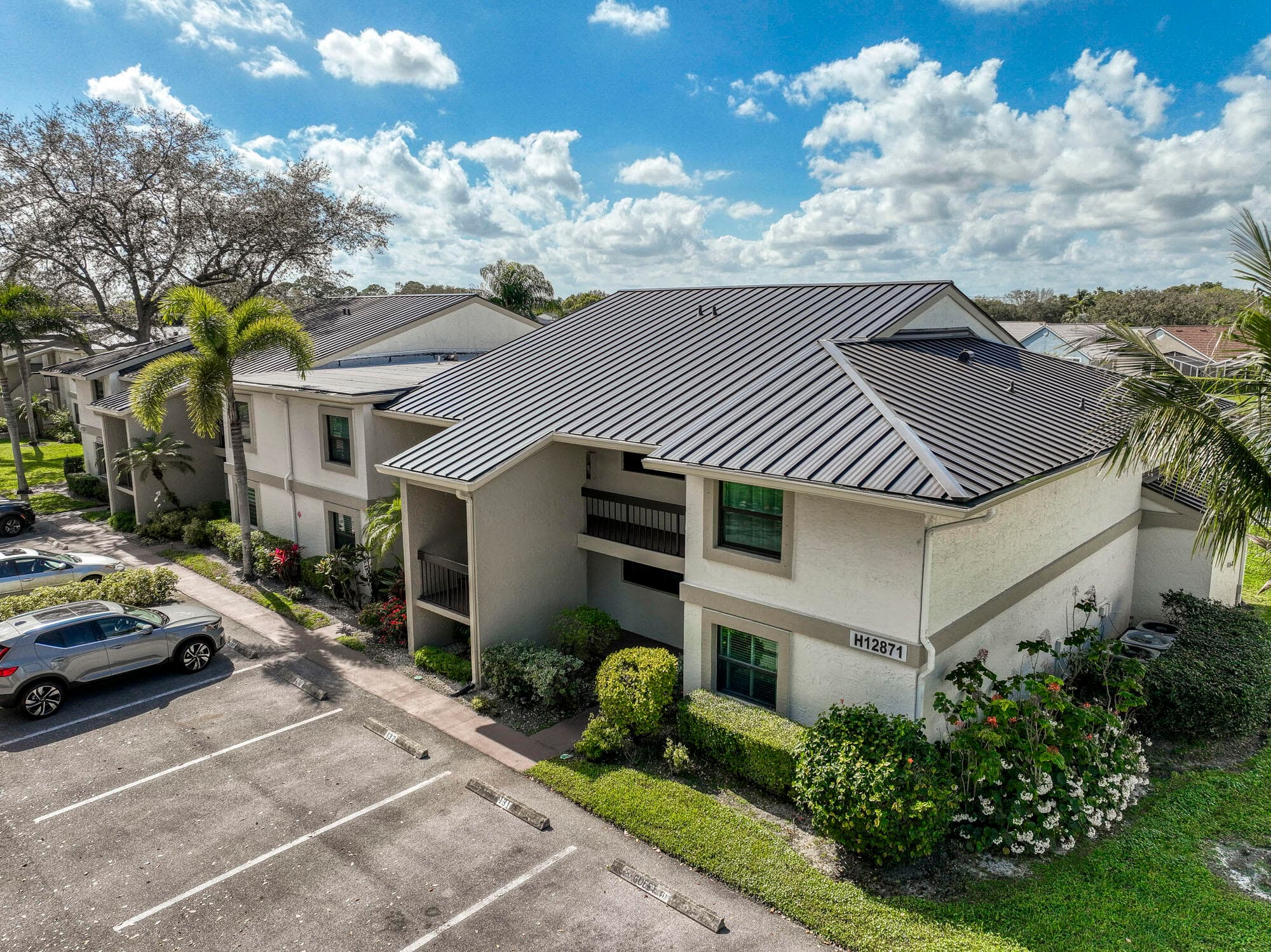12871 Briarlake Drive 204, Palm Beach Gardens, FL 33418 — photo 4 of 38
