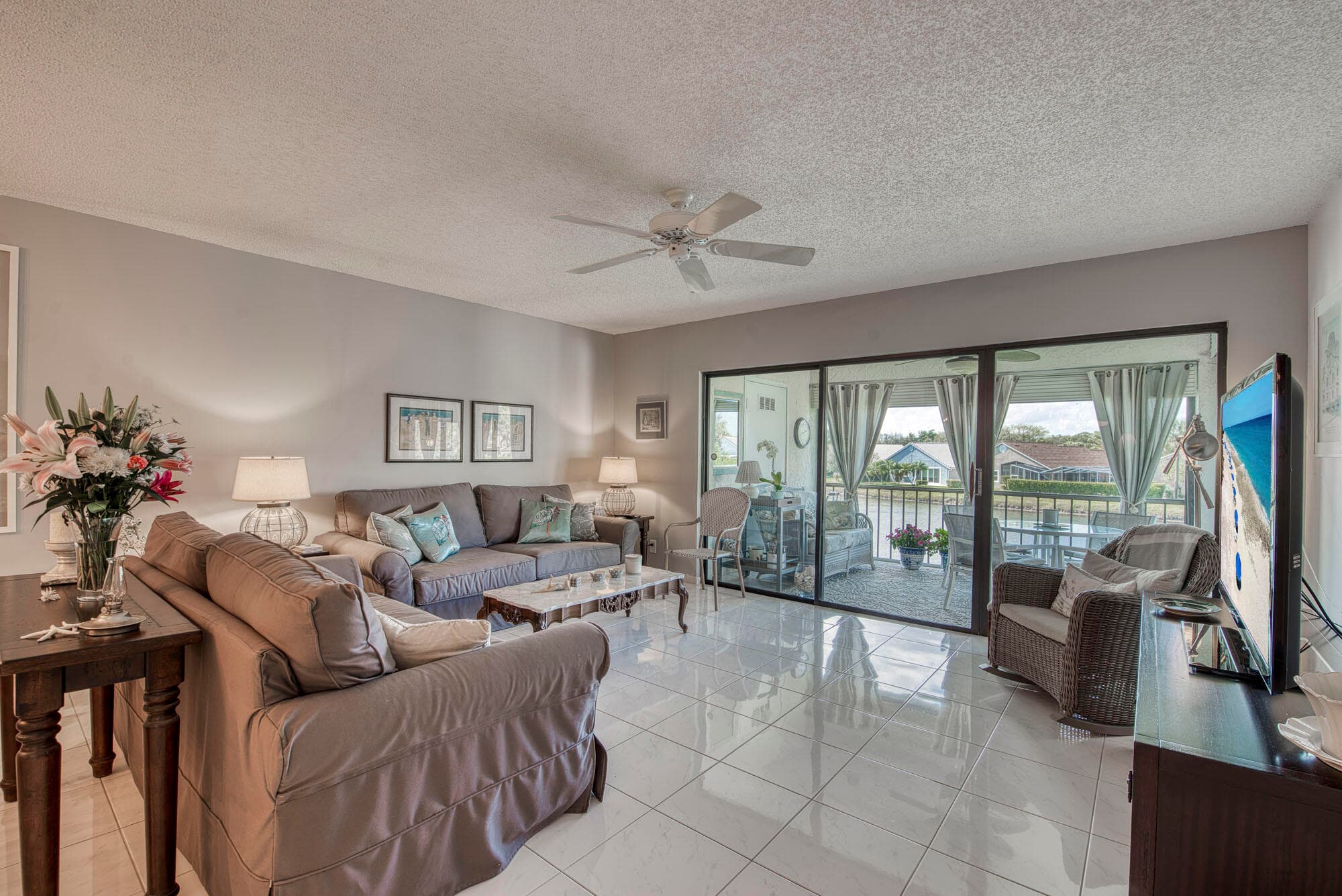 12871 Briarlake Drive 204, Palm Beach Gardens, FL 33418 — photo 7 of 38