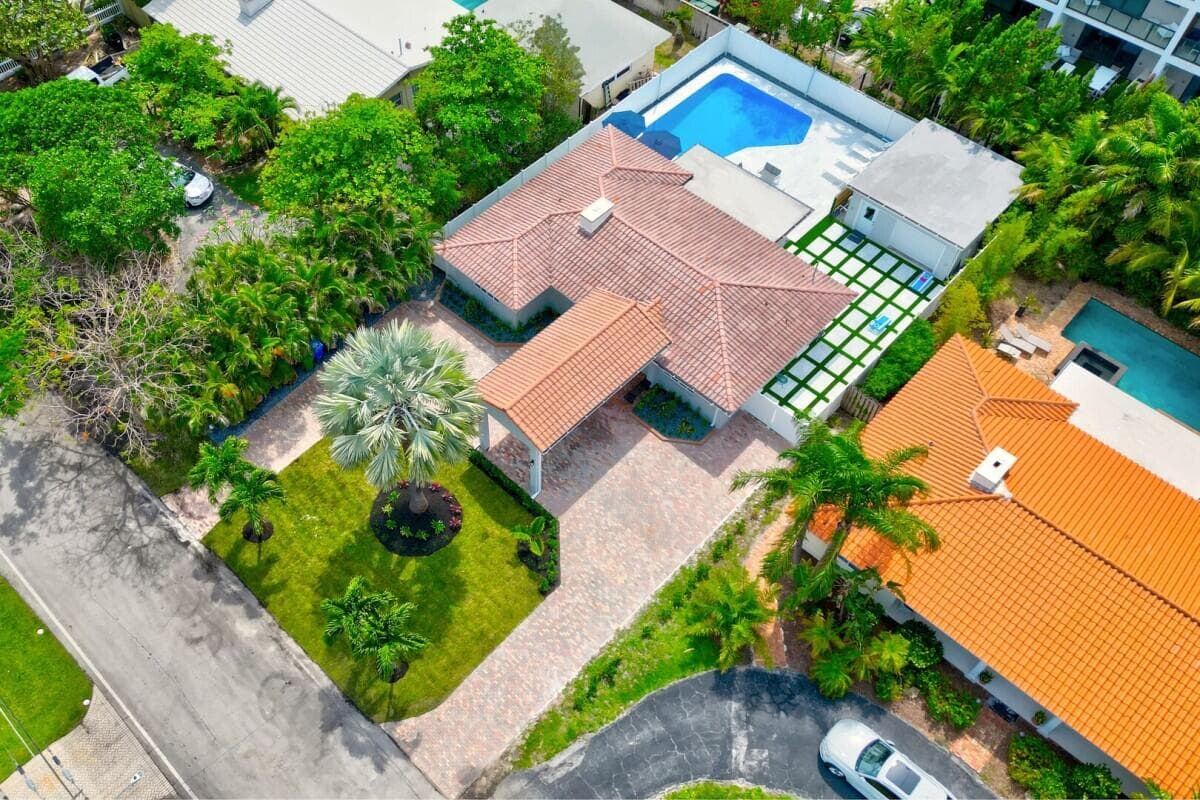 3025 Center Avenue, Fort Lauderdale, FL 33308 — photo 37 of 38