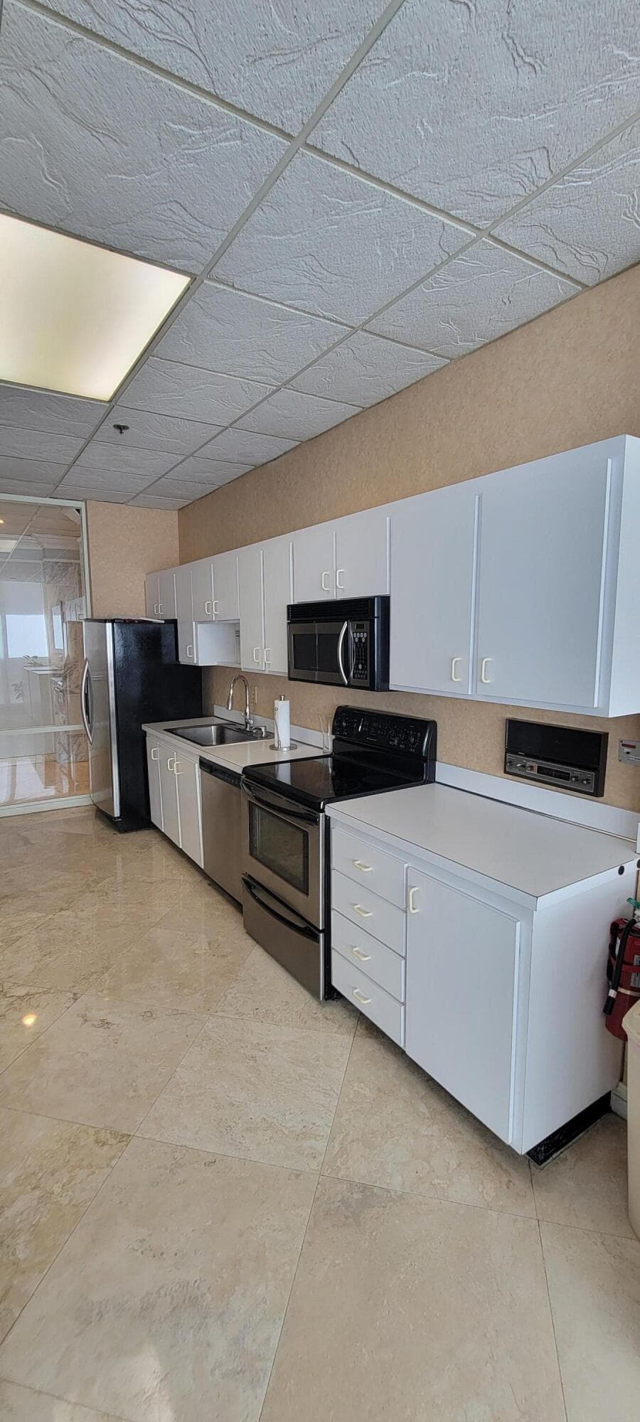 5440 N Ocean Drive 1204, Singer Island, FL 33404 — photo 33 of 43