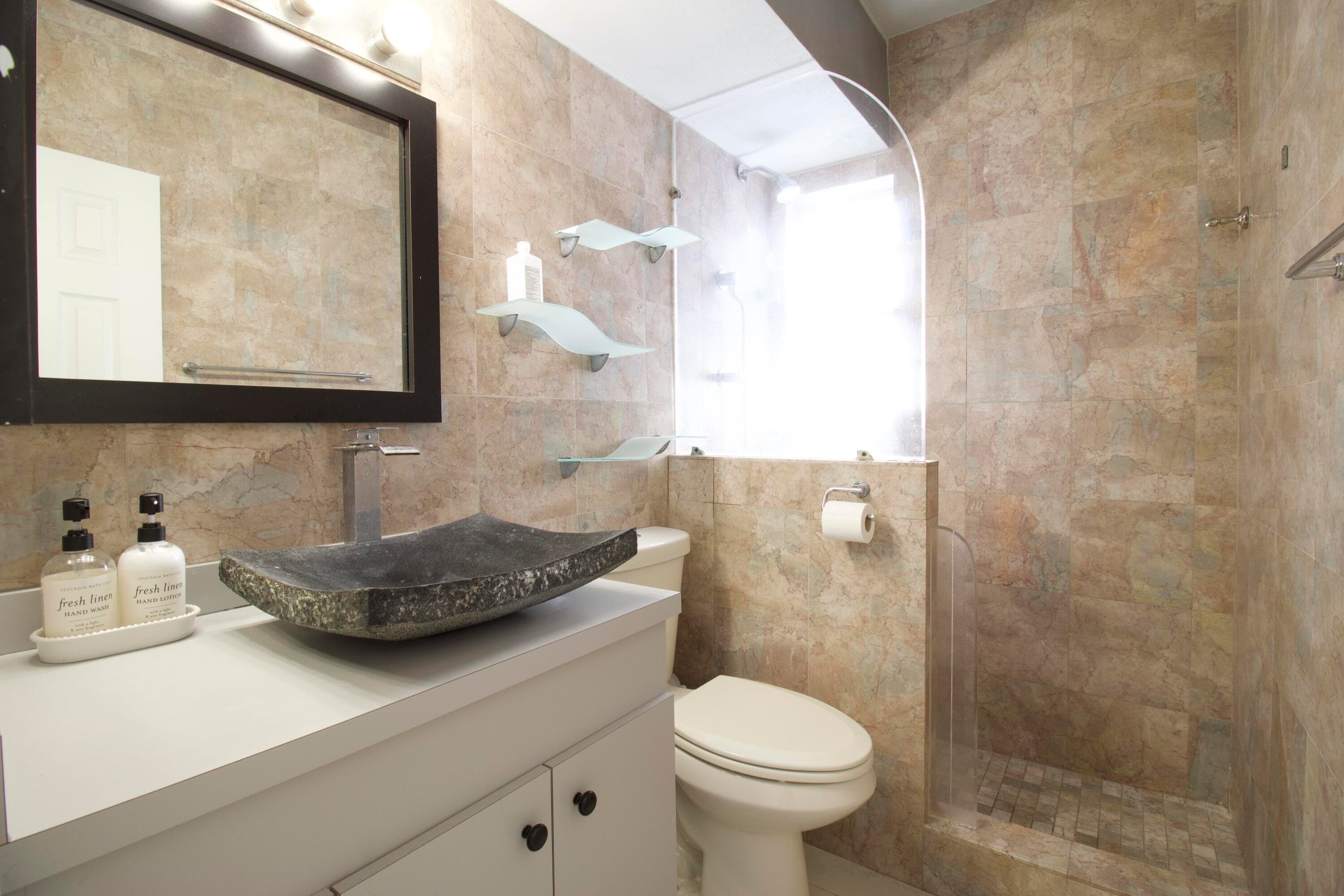 900 Euclid Avenue 8, Miami Beach, FL 33139 — photo 17 of 31