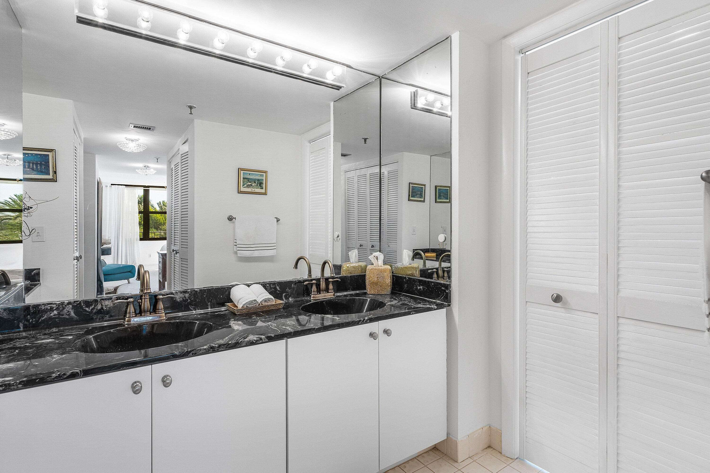 4600 S Ocean Boulevard 301, Highland Beach, FL 33487 — photo 20 of 50