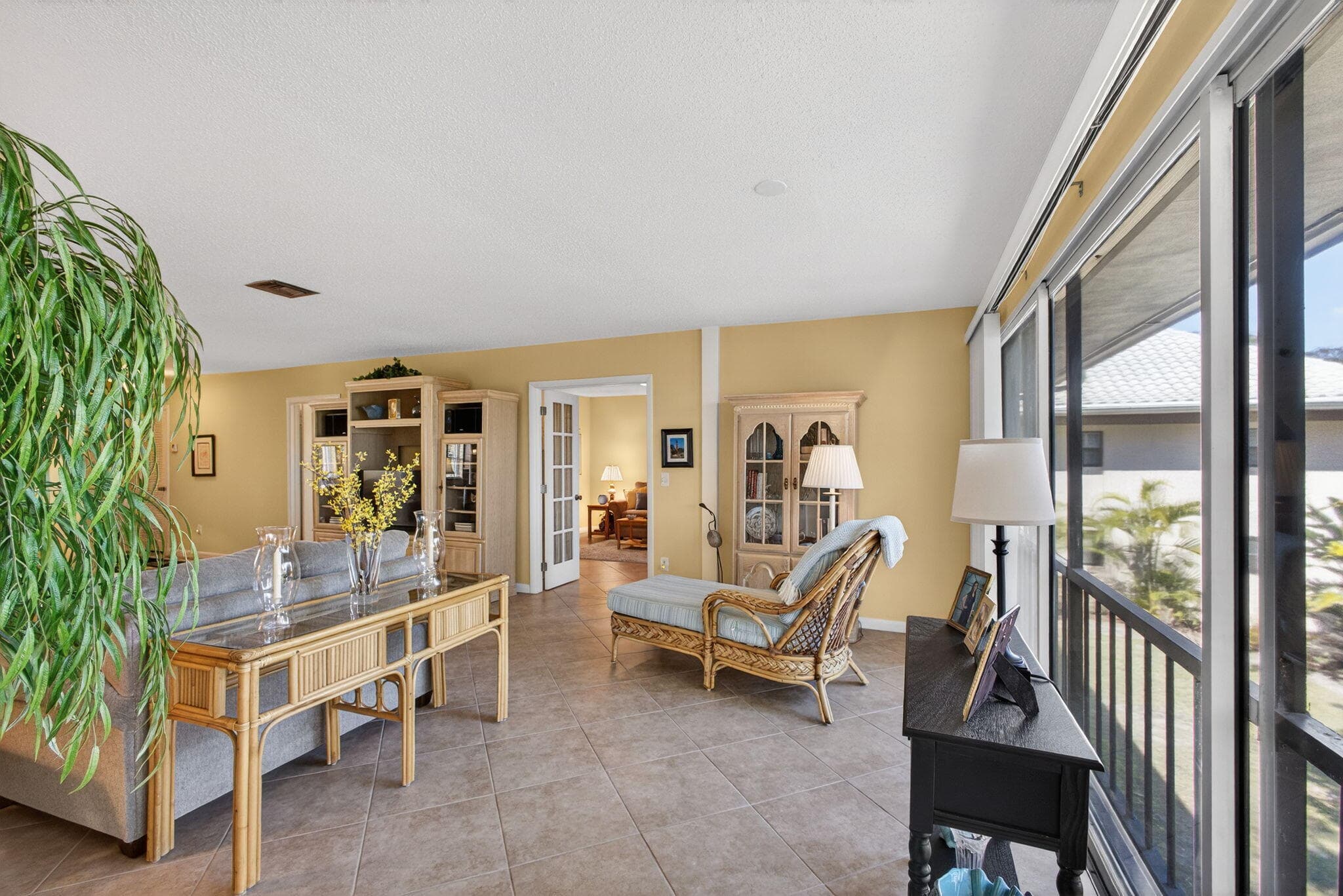 17 SE Turtle Creek Drive Unit D, Jupiter, FL 33469 — photo 4 of 36