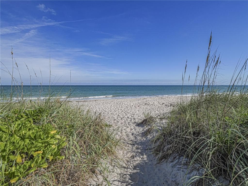 1821 Mooringline Drive 1c, Vero Beach, FL 32963 — photo 30 of 37