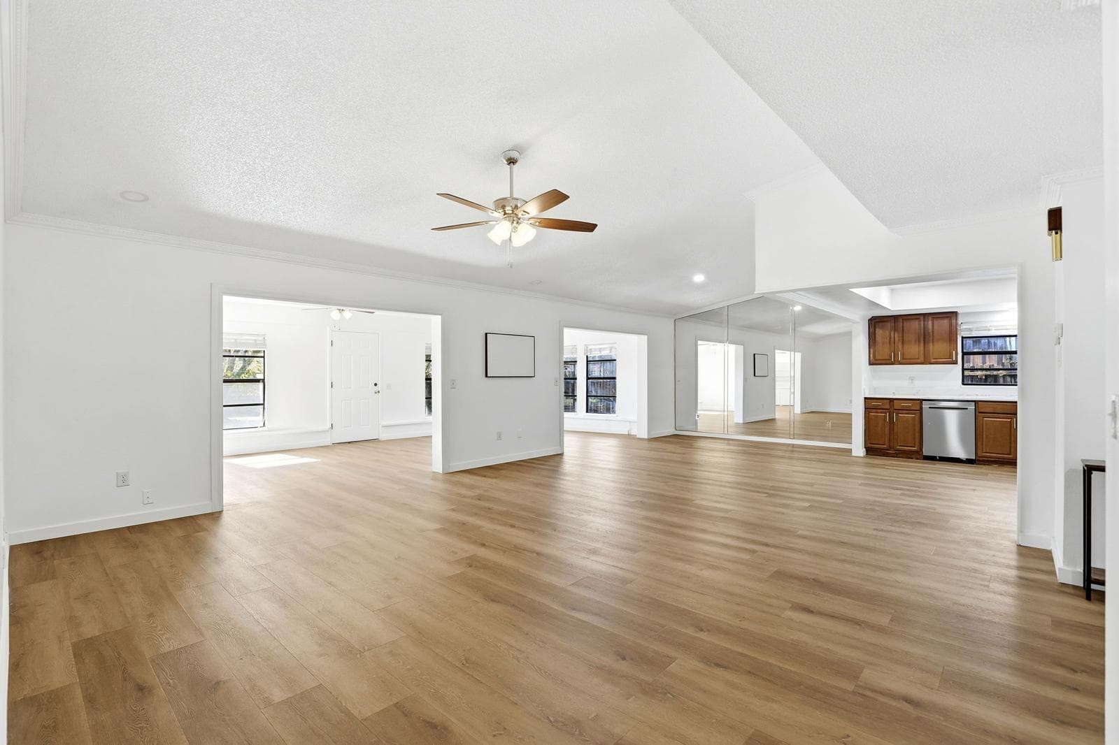 7970 Glen Abbey Circle, Orlando, FL 32819 — photo 5 of 37