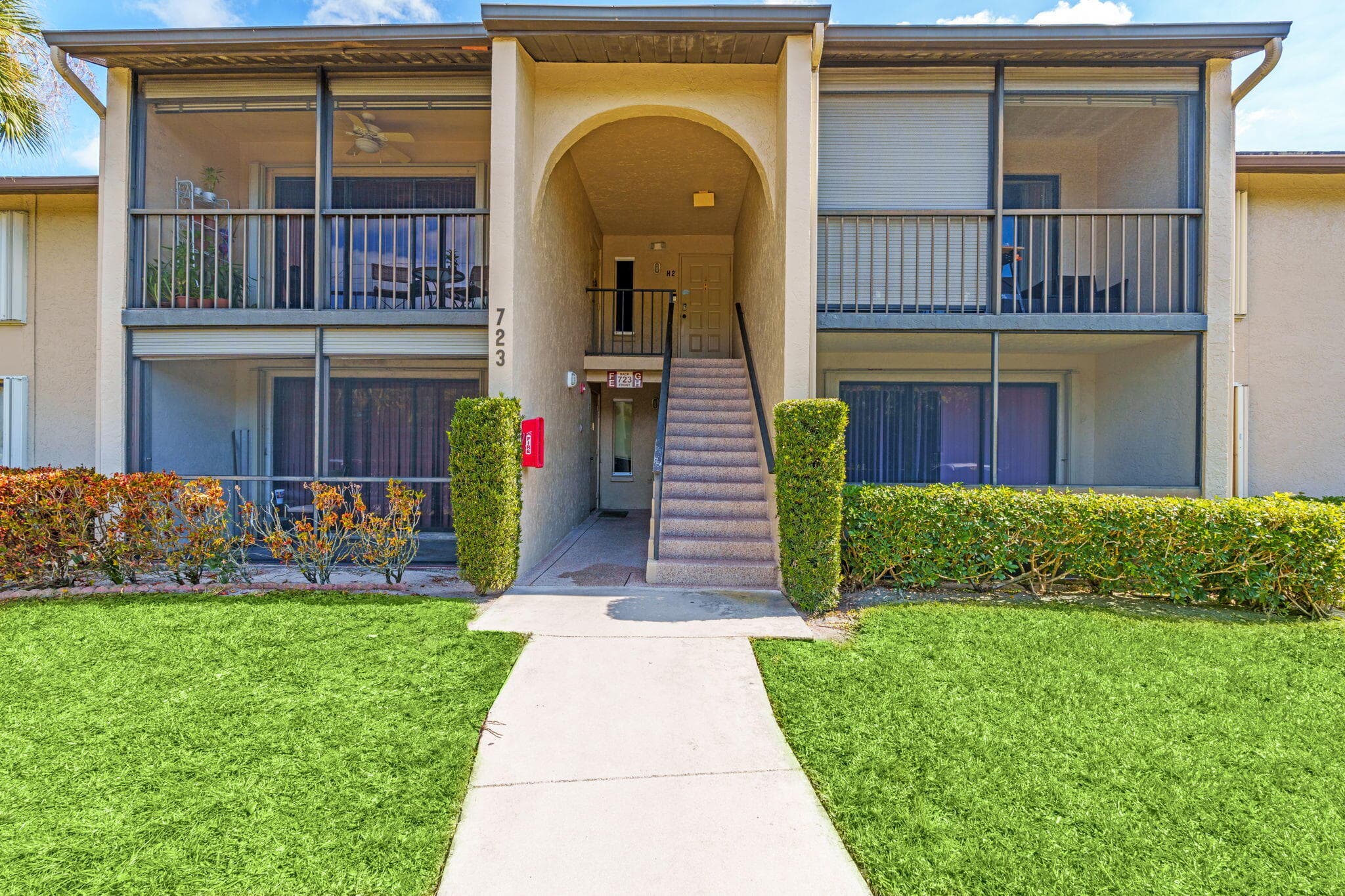 723 Sunny Pine Way H2, Greenacres, FL 33415 — photo 1 of 40