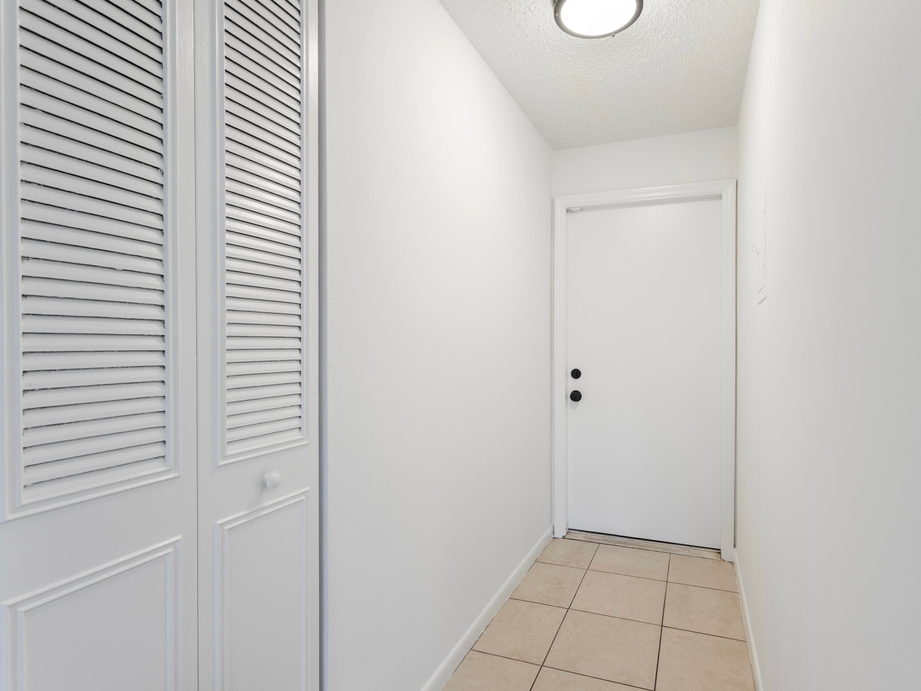 450 SW 2nd Avenue 2050, Boca Raton, FL 33432 — photo 4 of 12