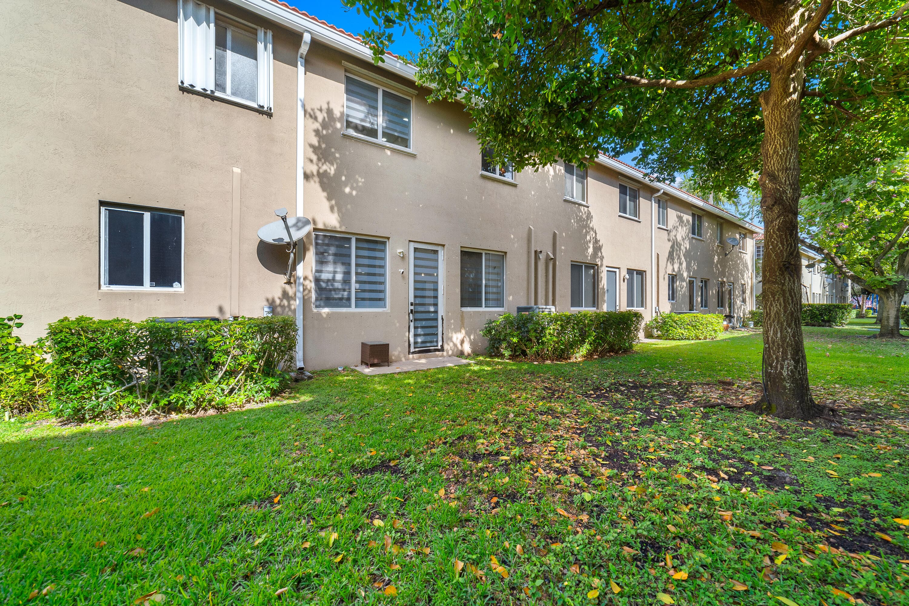 21105 NW 14th Place 4, Miami Gardens, FL 33169 — photo 42 of 66
