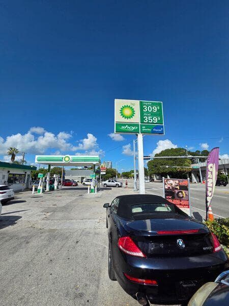 3198 S Dixie Highway, Miami, FL 33133 — photo 5 of 7