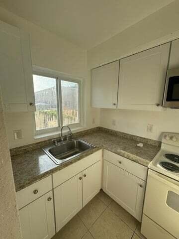 8428 NW 2nd Avenue 8428, Miami, FL 33150 — photo 10 of 15