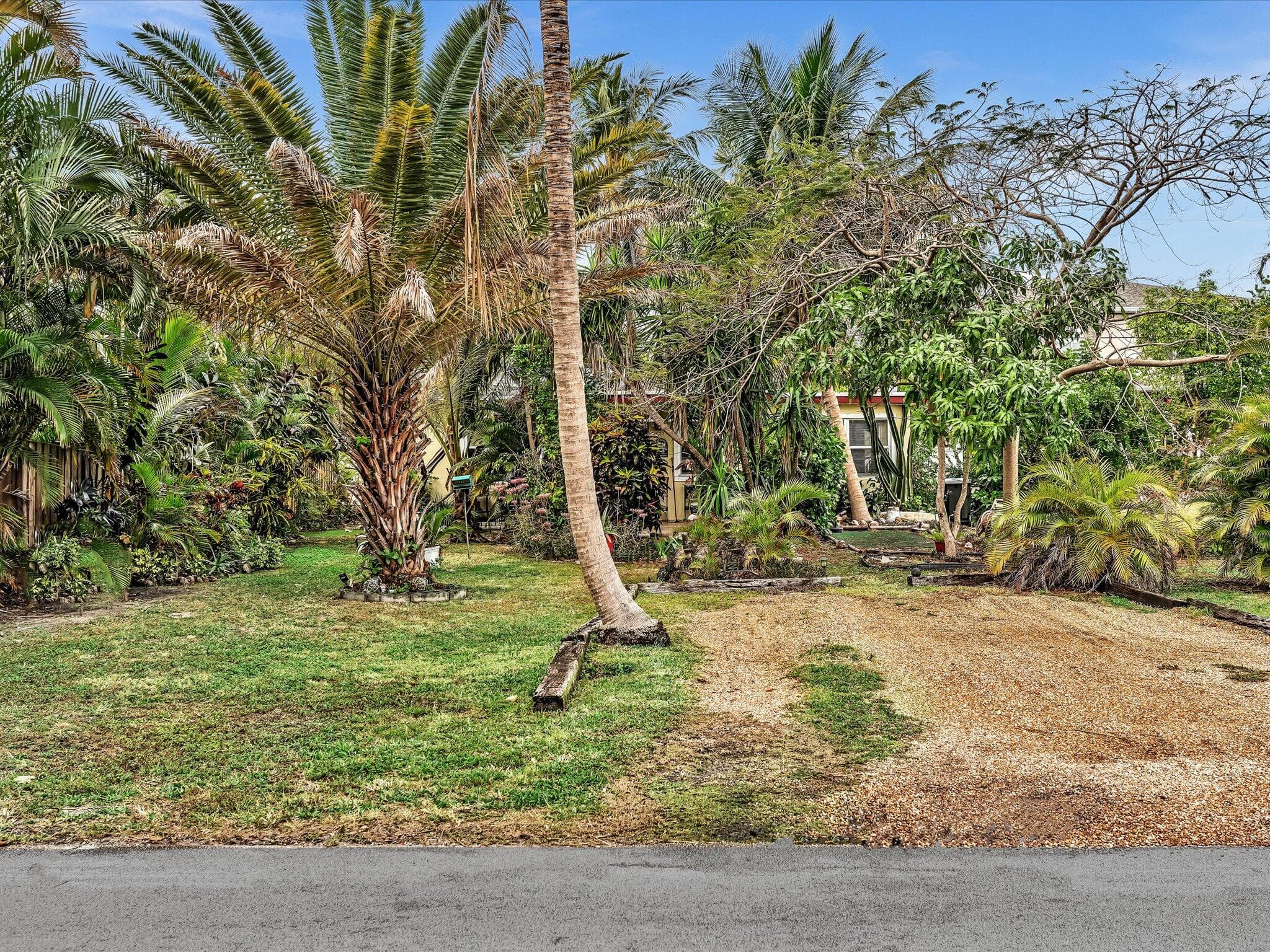2822 Florida Boulevard, Delray Beach, FL 33483 — photo 1 of 50